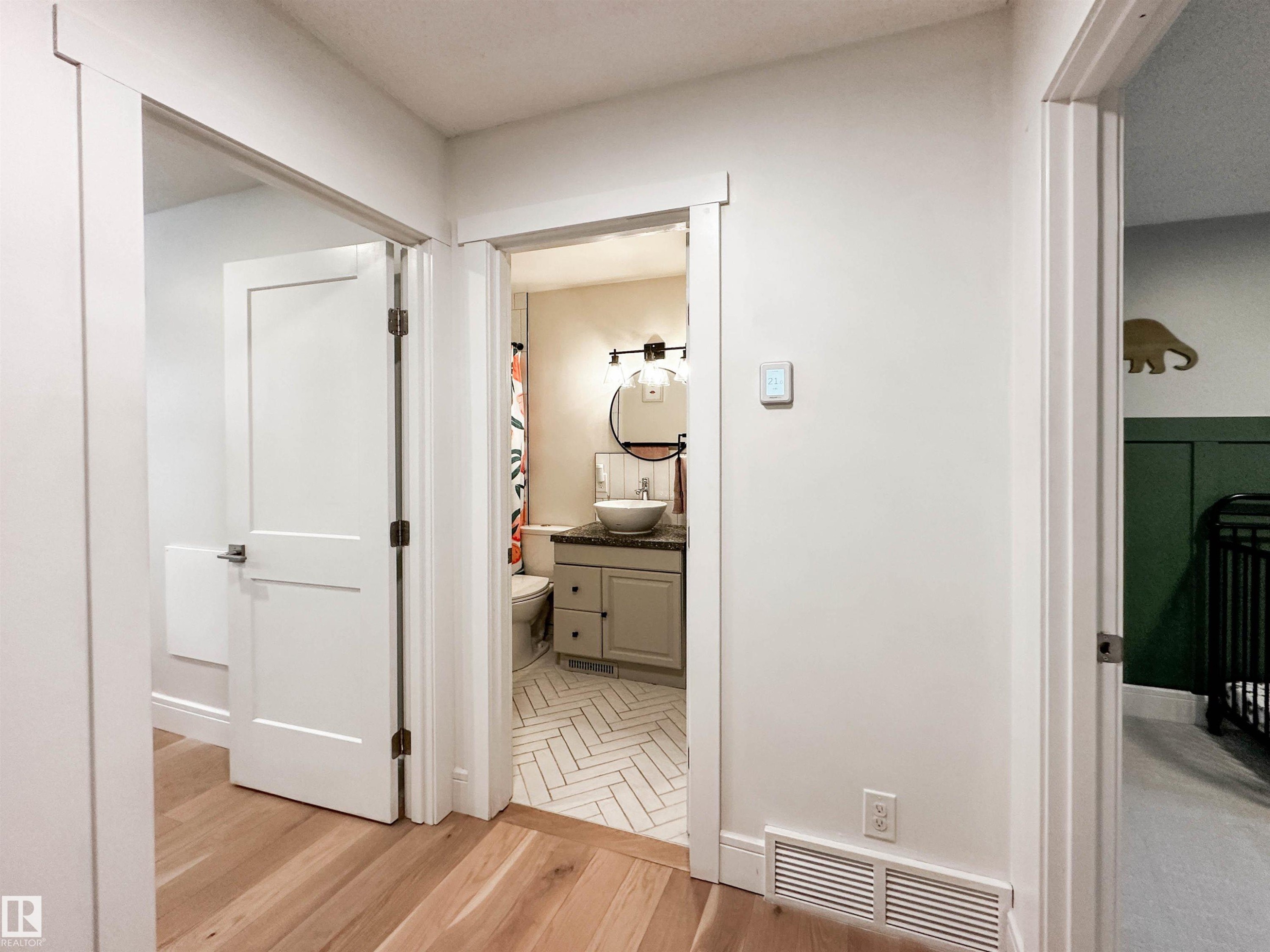 23 Flagstone Crescent, St. Albert, AB - Indoor Photo Showing Other Room