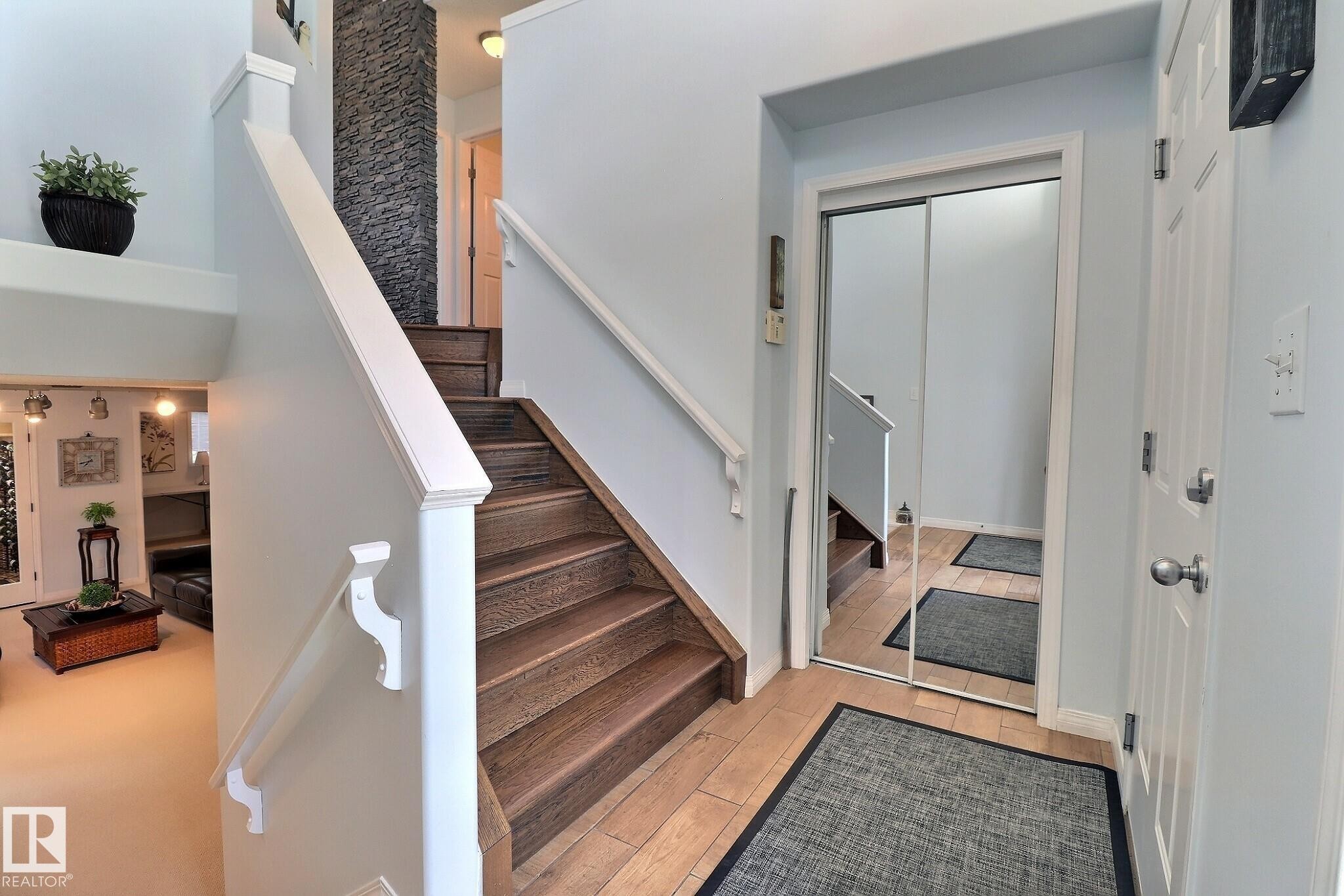 4343 Mcmullen Way, Edmonton, AB - Indoor Photo Showing Other Room