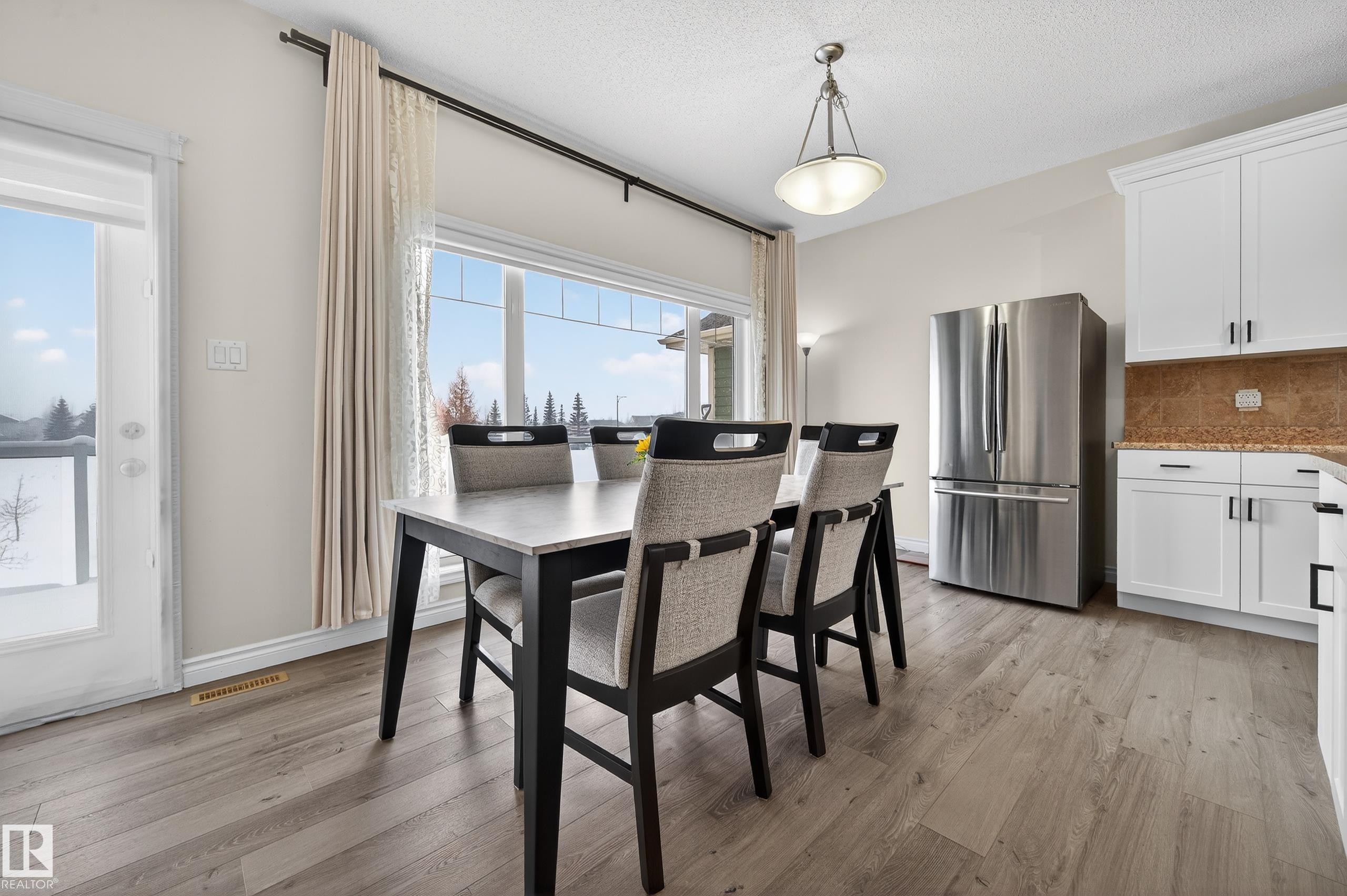 7507 Speaker Way, Edmonton, AB - Indoor