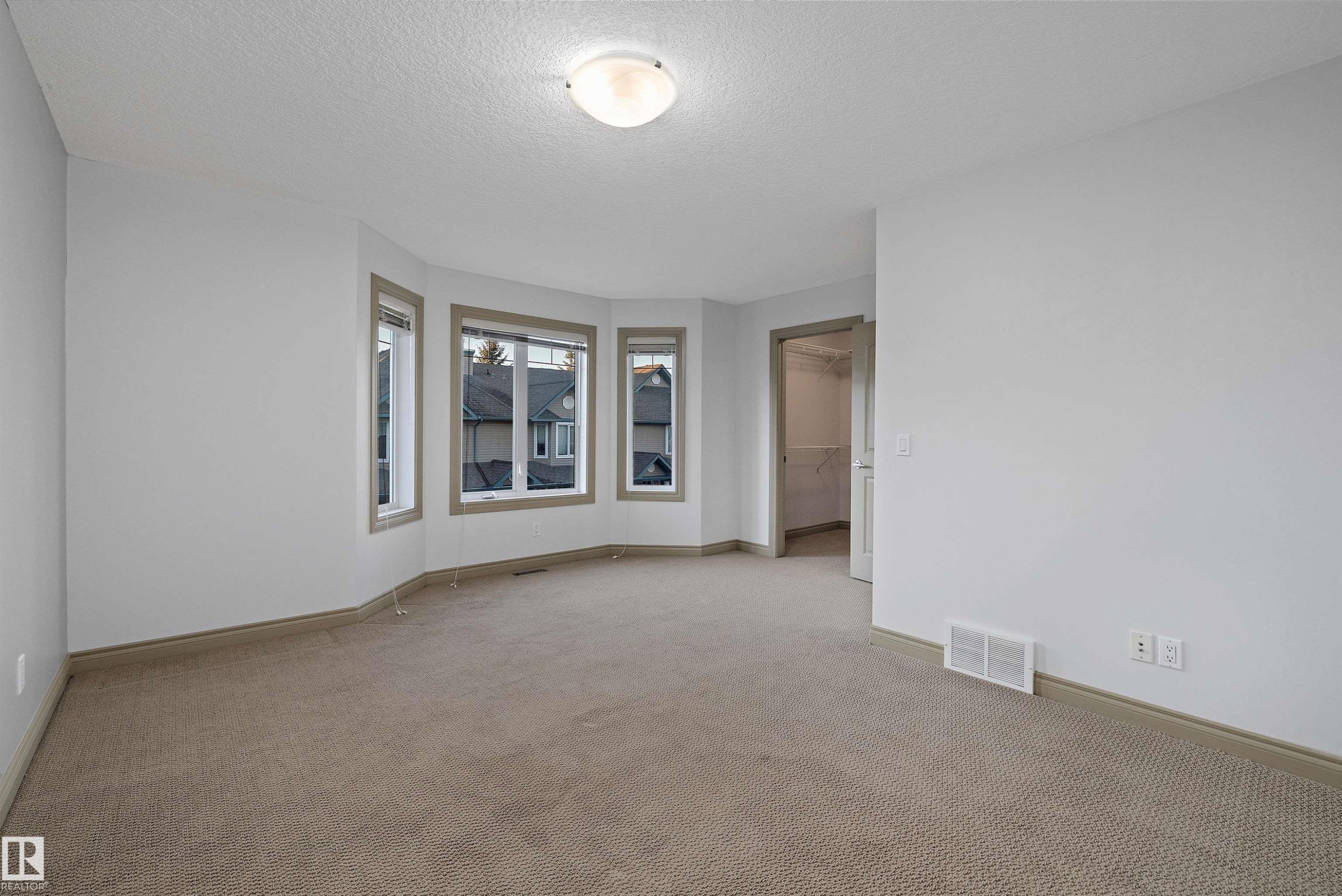17 903 Rutherford Road, Edmonton, AB - Indoor Photo Showing Other Room