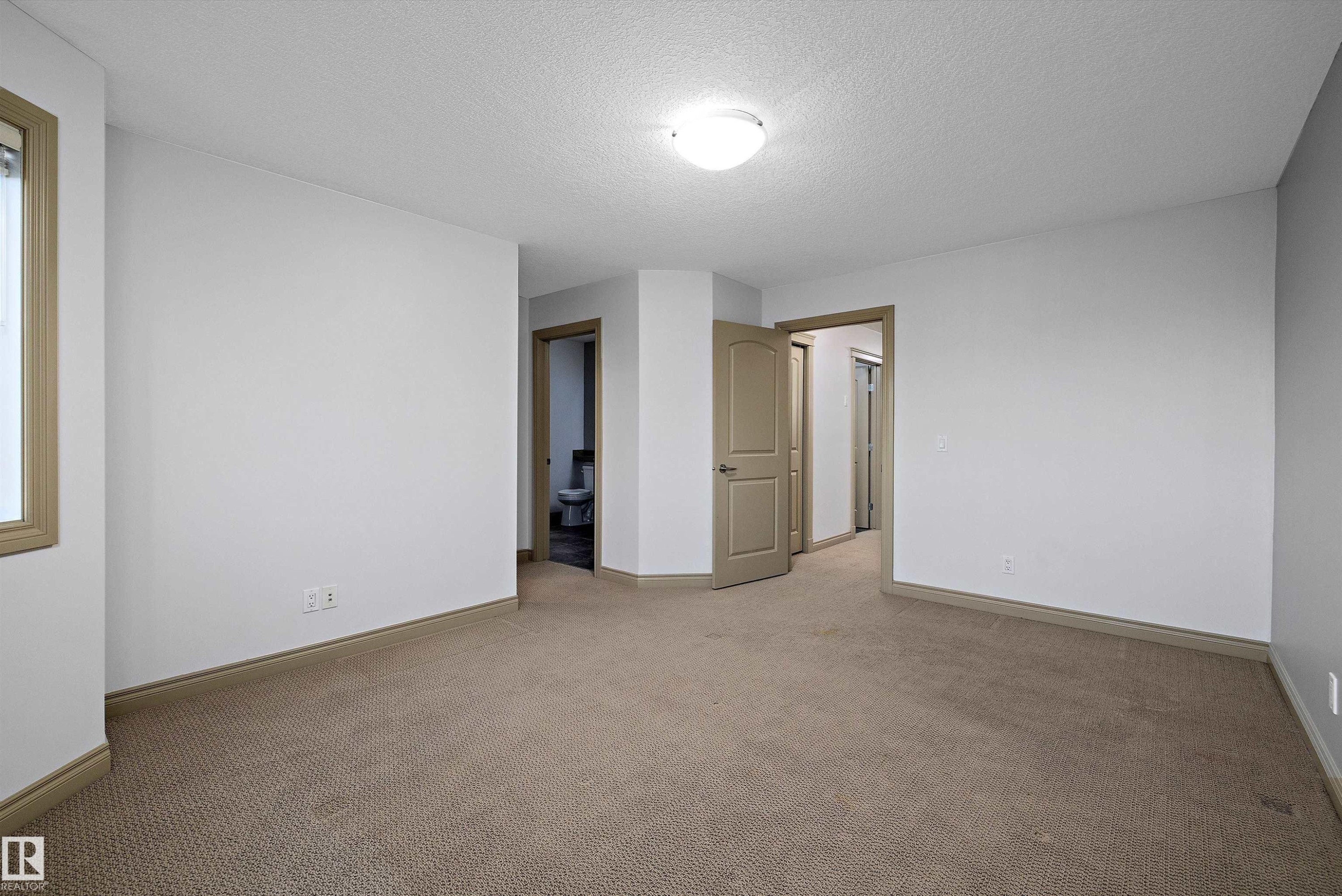 17 903 Rutherford Road, Edmonton, AB - Indoor Photo Showing Other Room