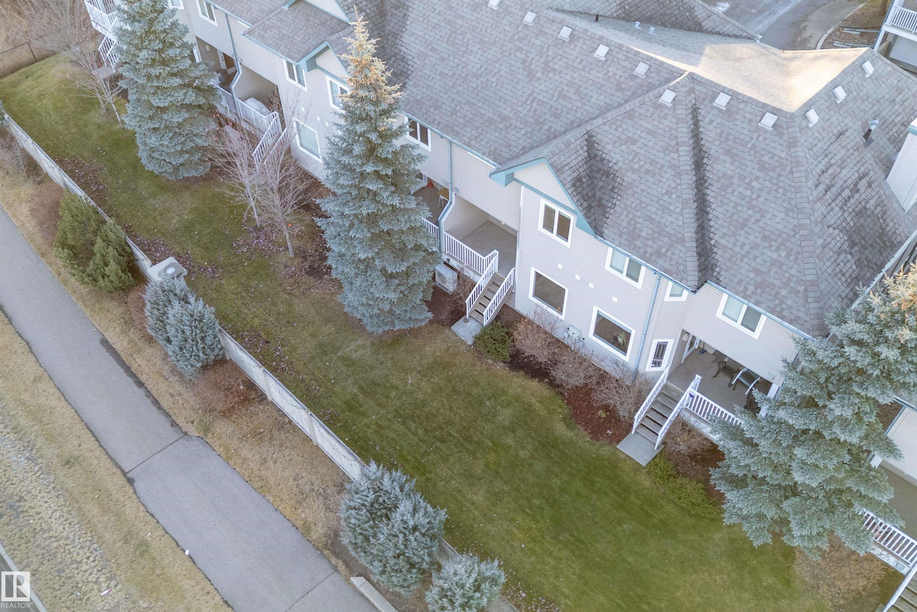 17 903 Rutherford Road, Edmonton, AB - Outdoor