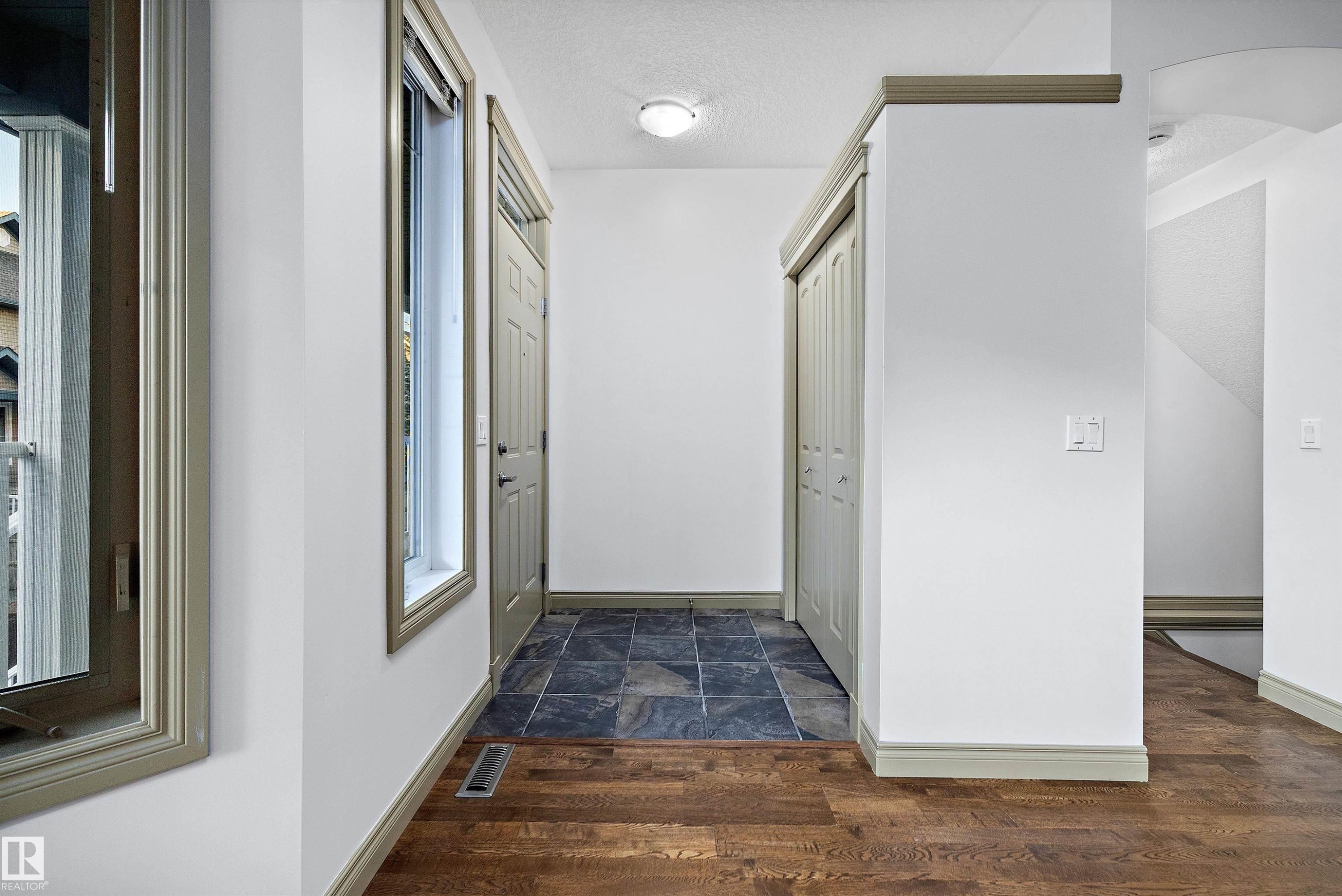 17 903 Rutherford Road, Edmonton, AB - Indoor Photo Showing Other Room