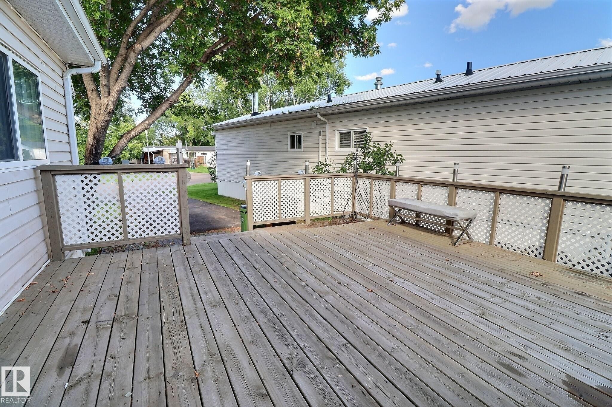 289 Juniper Crescent, Edmonton, AB - Outdoor With Deck Patio Veranda With Exterior