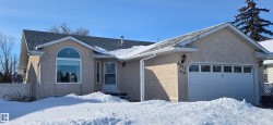 4911 53 Avenue Mundare, AB T0B 3H0