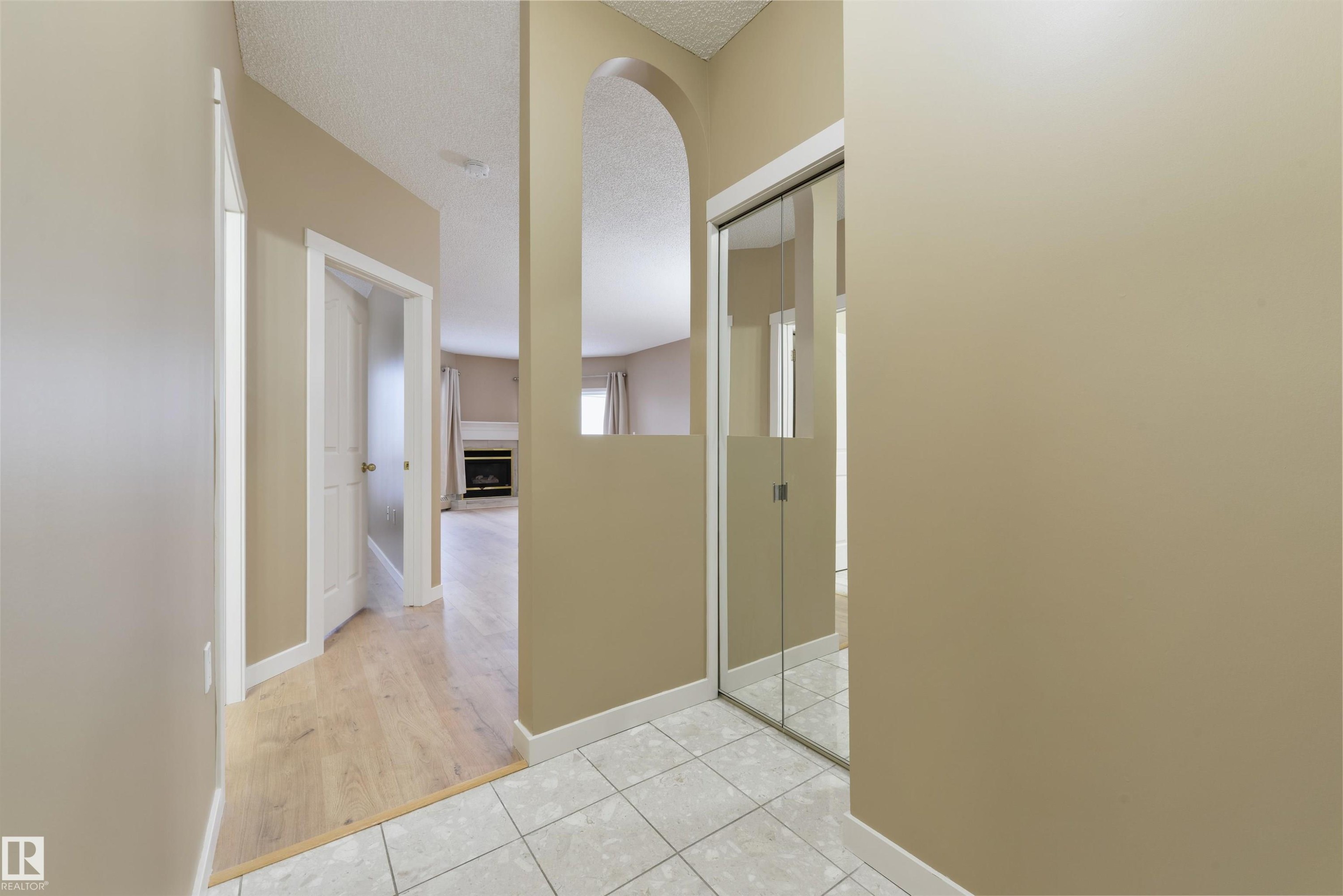 Spacoius entrance - 232 15499 Castle Downs Road, Edmonton, AB - Indoor Photo Showing Other Room