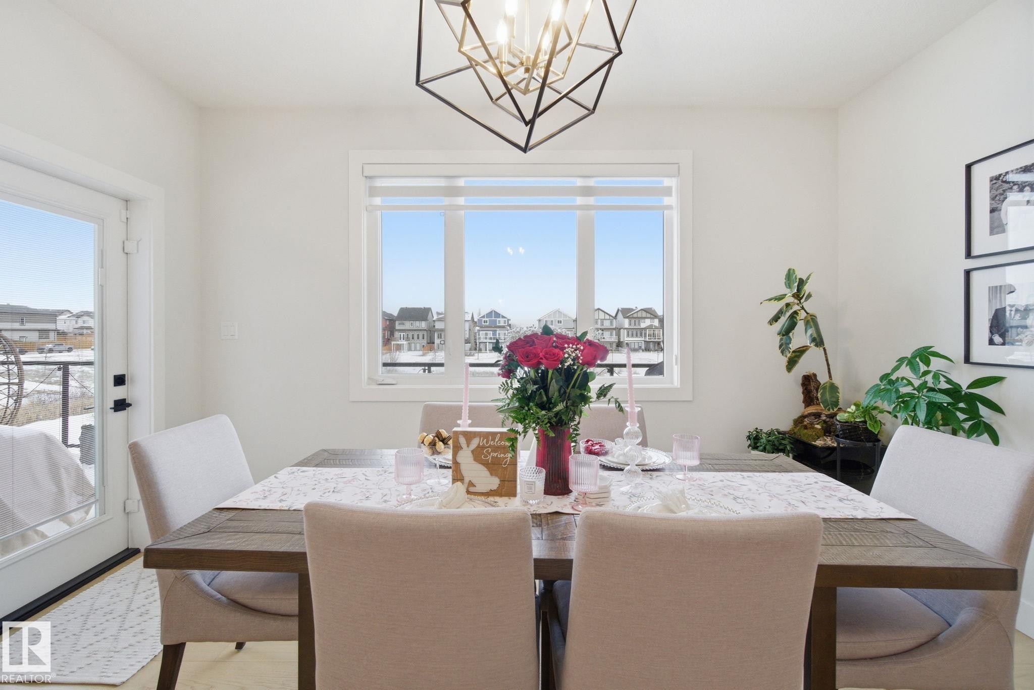 9831 223 Street, Edmonton, AB - Indoor Photo Showing Dining Room