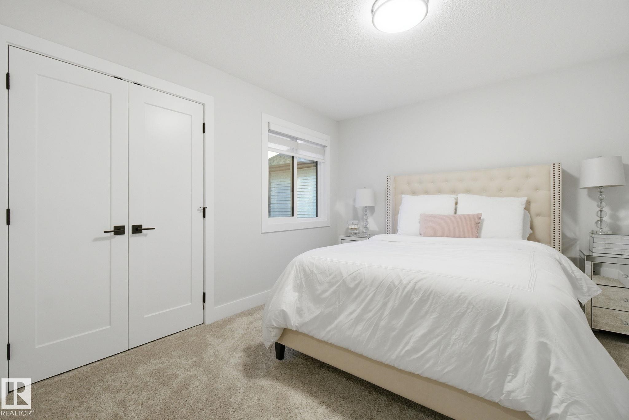 9831 223 Street, Edmonton, AB - Indoor Photo Showing Bedroom