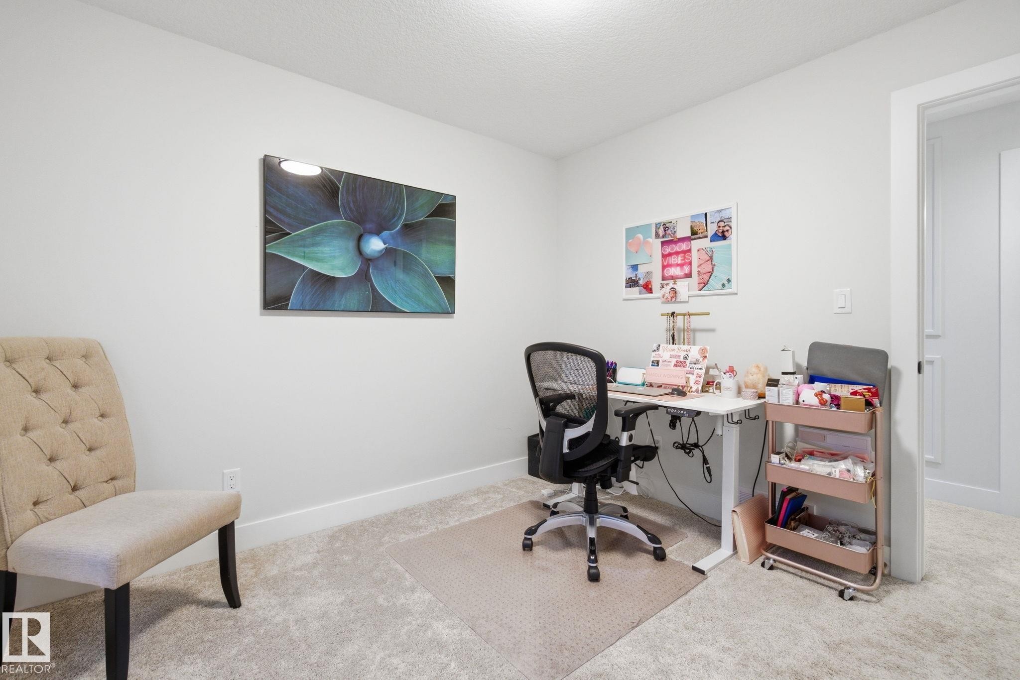 9831 223 Street, Edmonton, AB - Indoor Photo Showing Other Room