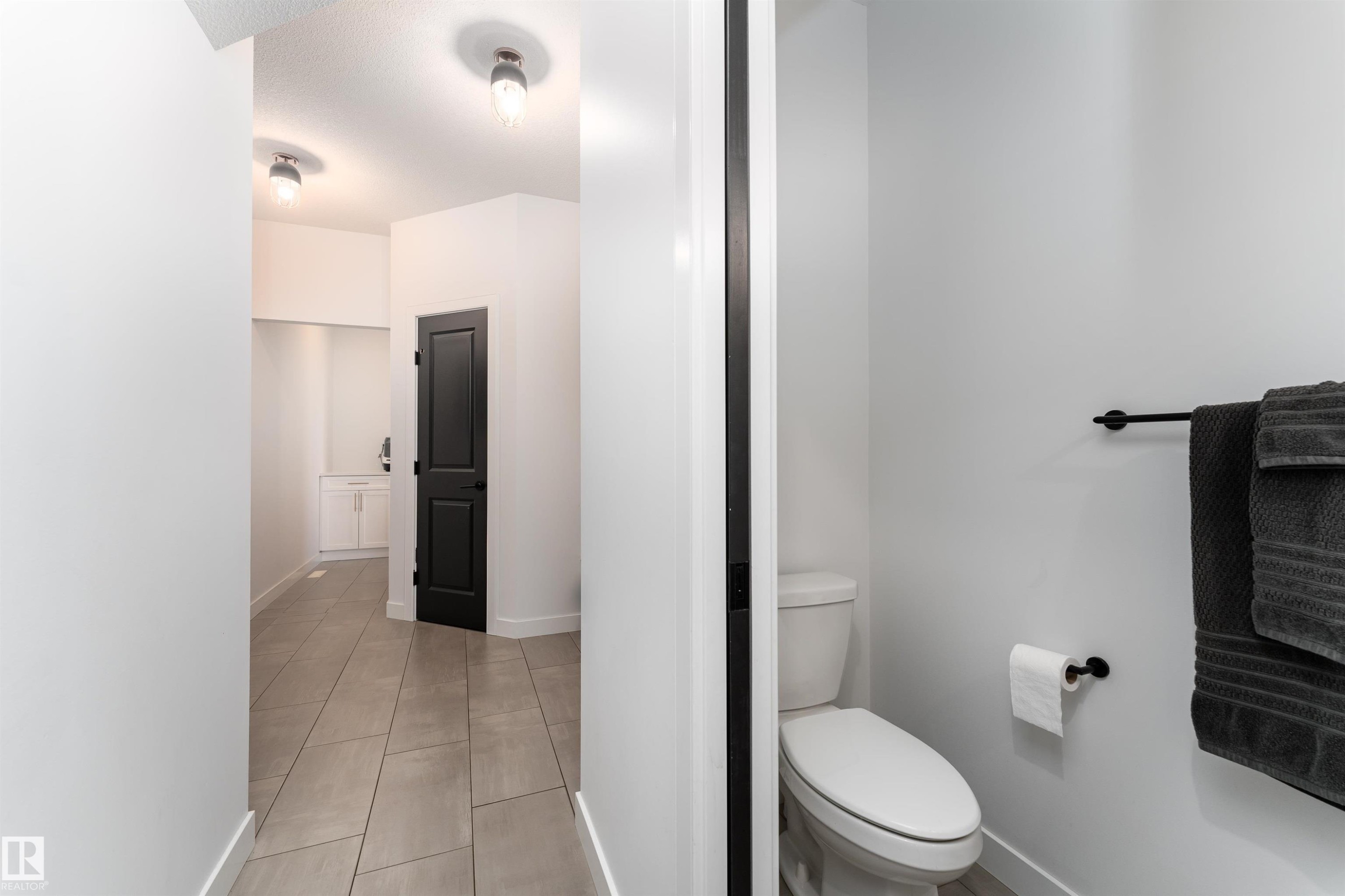 39 Jacobs Close, St. Albert, AB - Indoor Photo Showing Bathroom