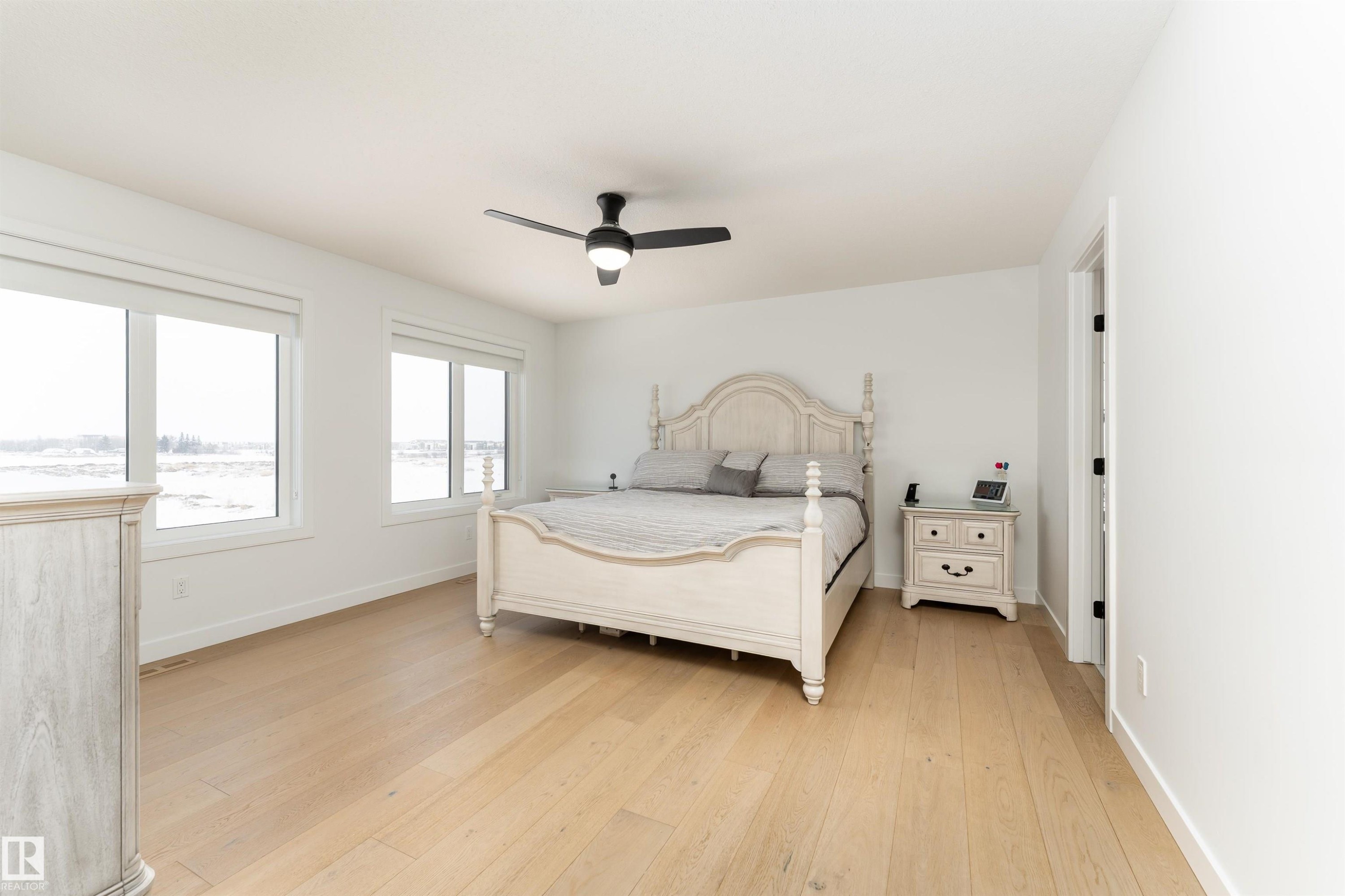 39 Jacobs Close, St. Albert, AB - Indoor Photo Showing Bedroom