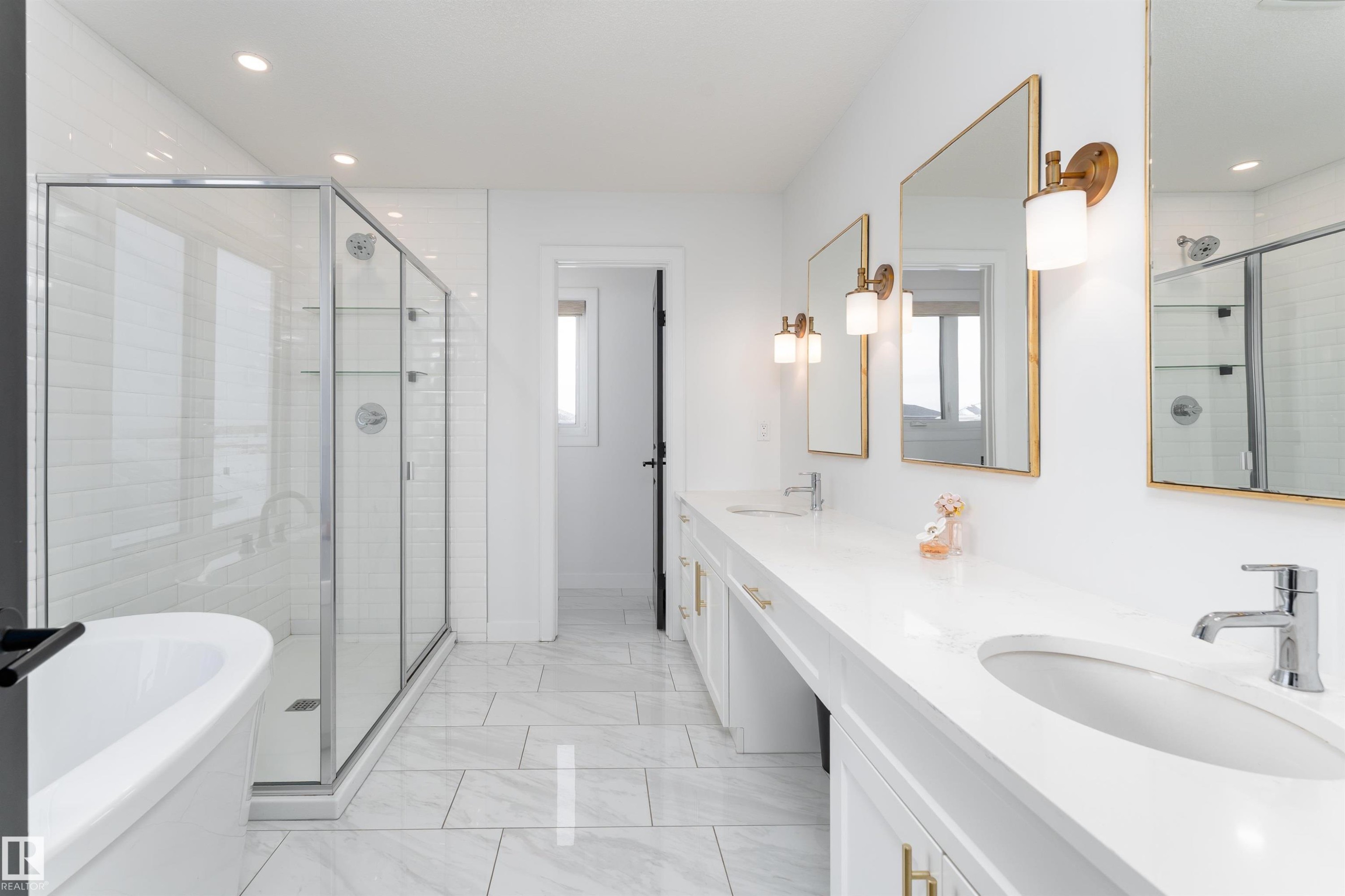 39 Jacobs Close, St. Albert, AB - Indoor Photo Showing Bathroom