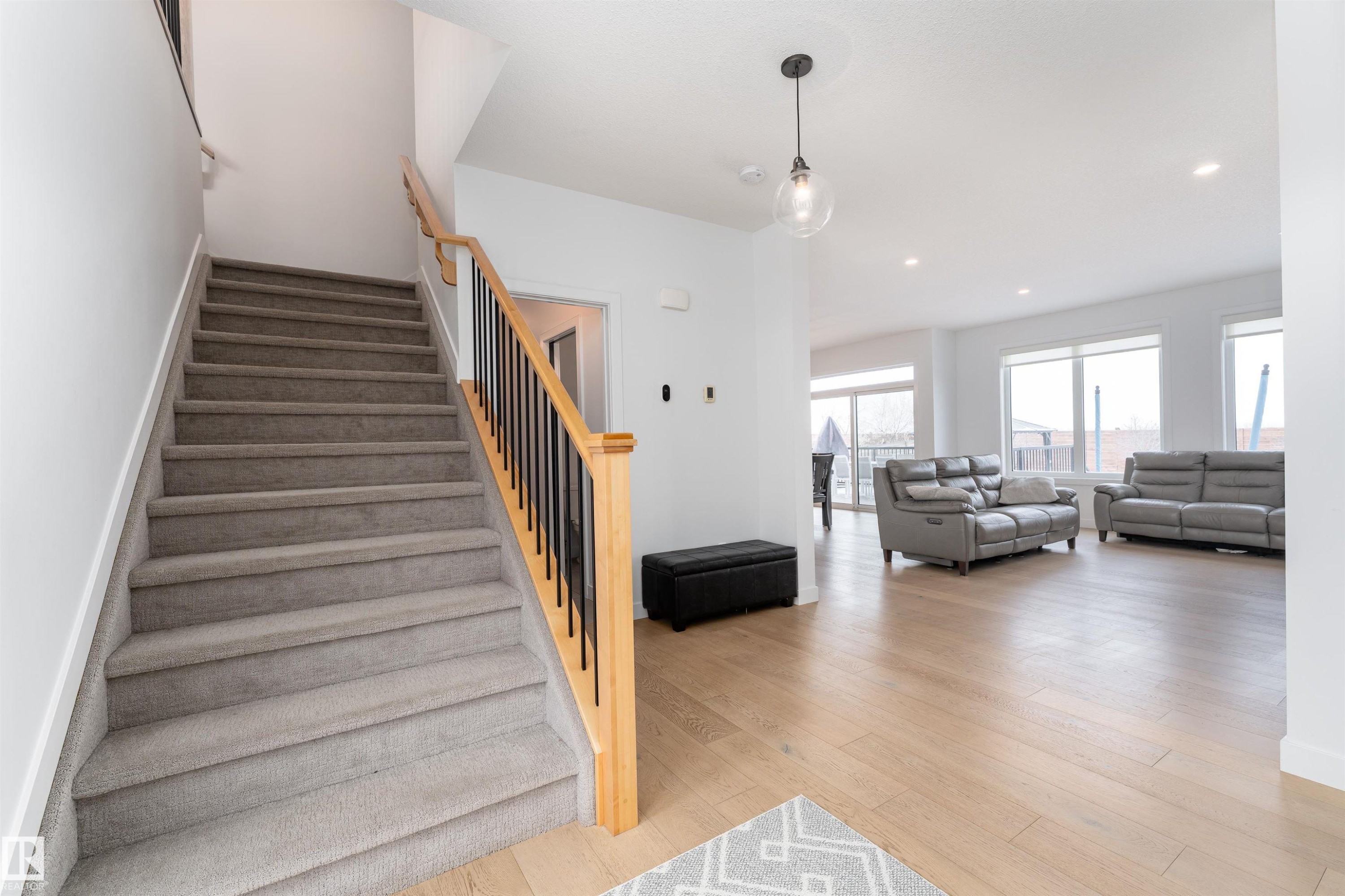 39 Jacobs Close, St. Albert, AB - Indoor