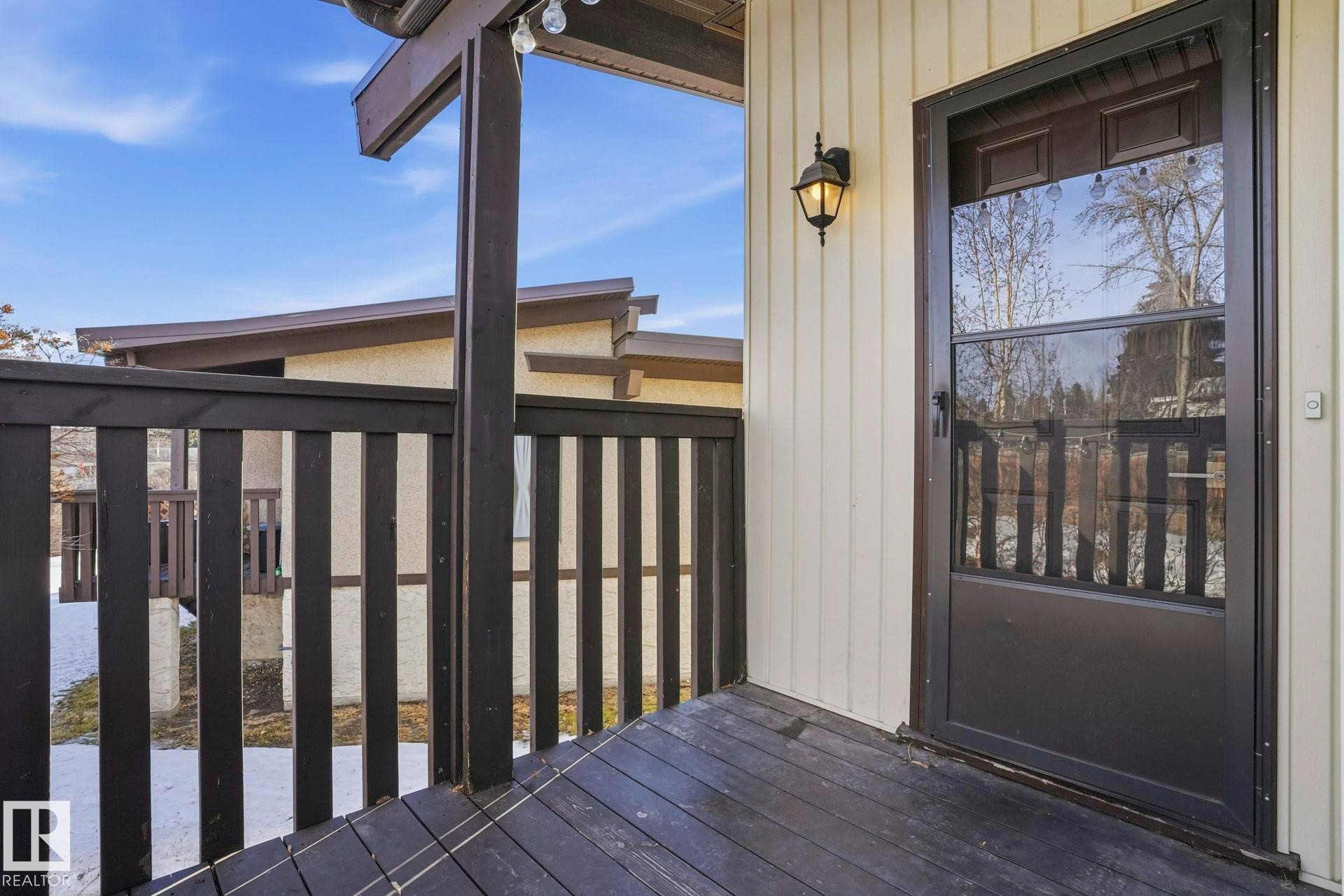 View of deck - Edmonton, AB - Outdoor With Exterior