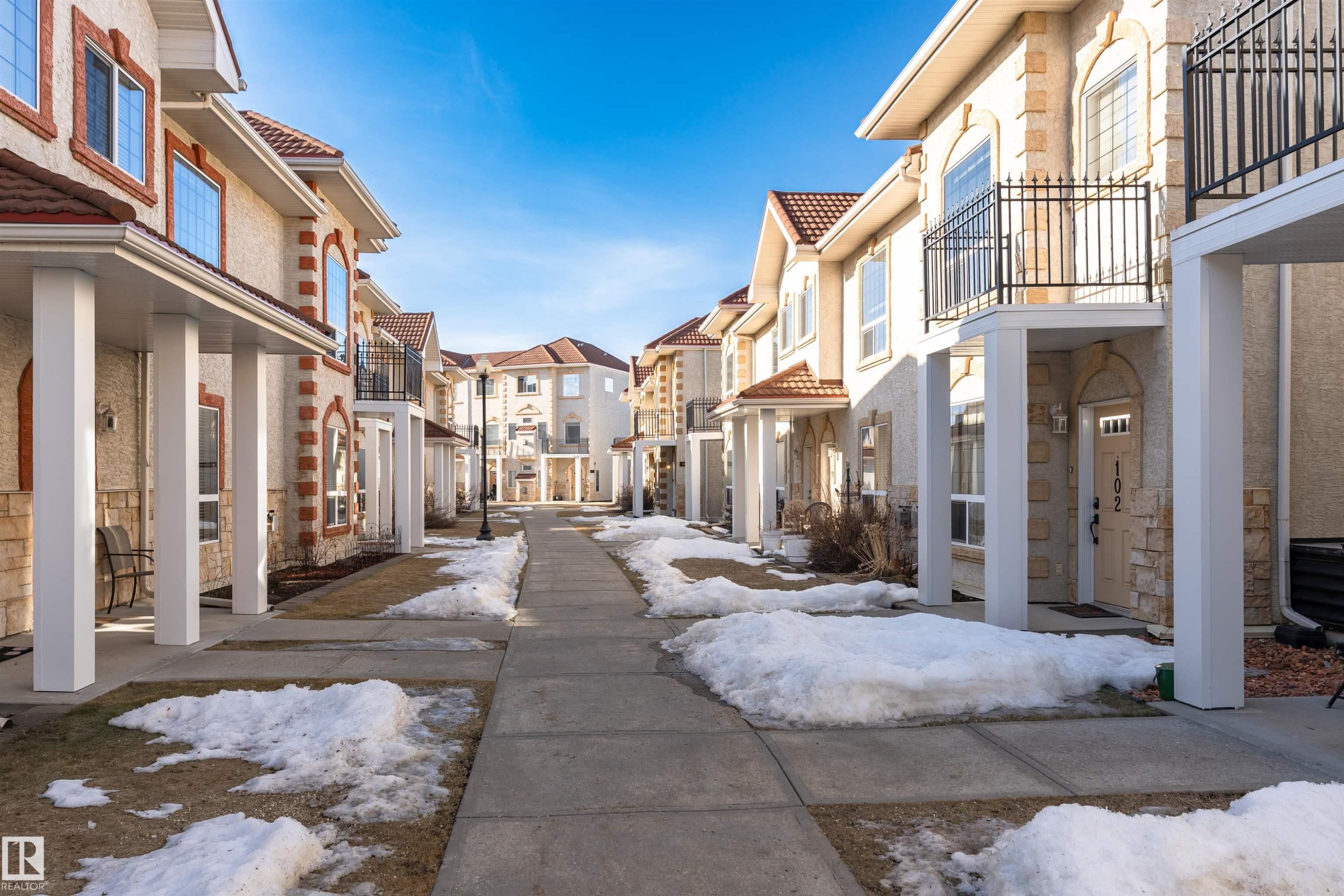 103 13825 155 Avenue, Edmonton, AB - Outdoor With Facade