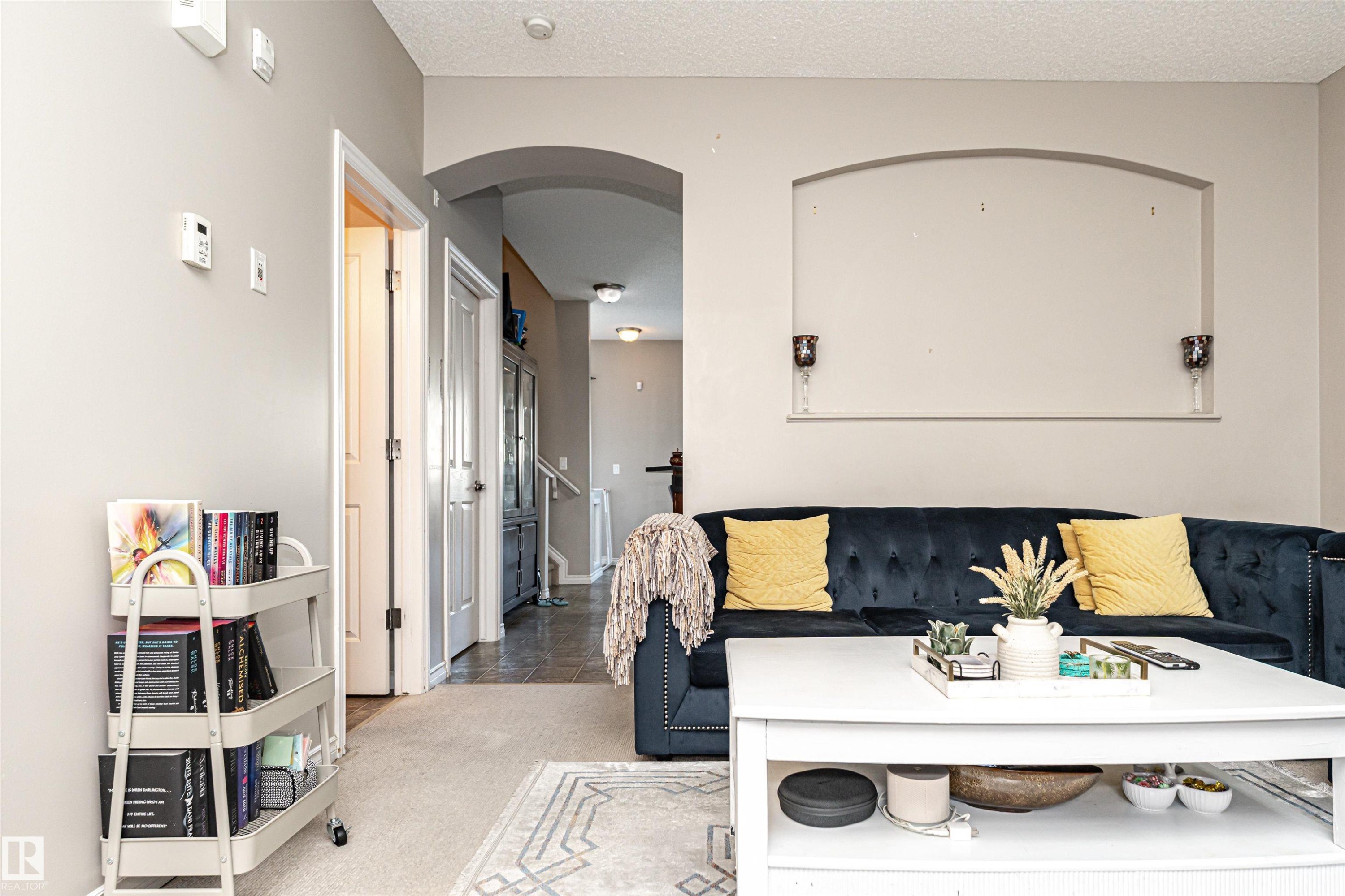 103 13825 155 Avenue, Edmonton, AB - Indoor