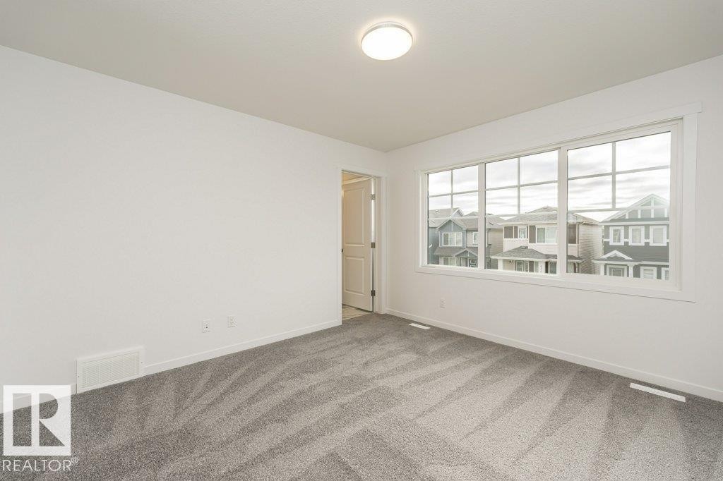 335 Edgemont Drive, Edmonton, AB - Indoor Photo Showing Other Room