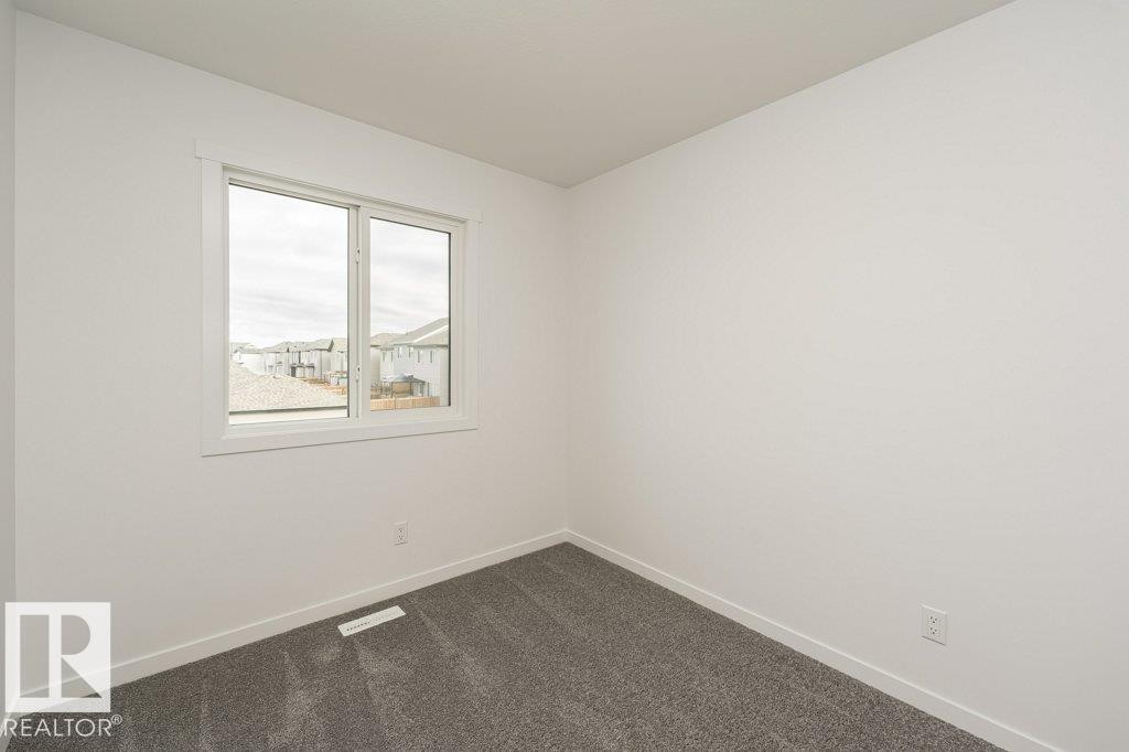 335 Edgemont Drive, Edmonton, AB - Indoor Photo Showing Other Room
