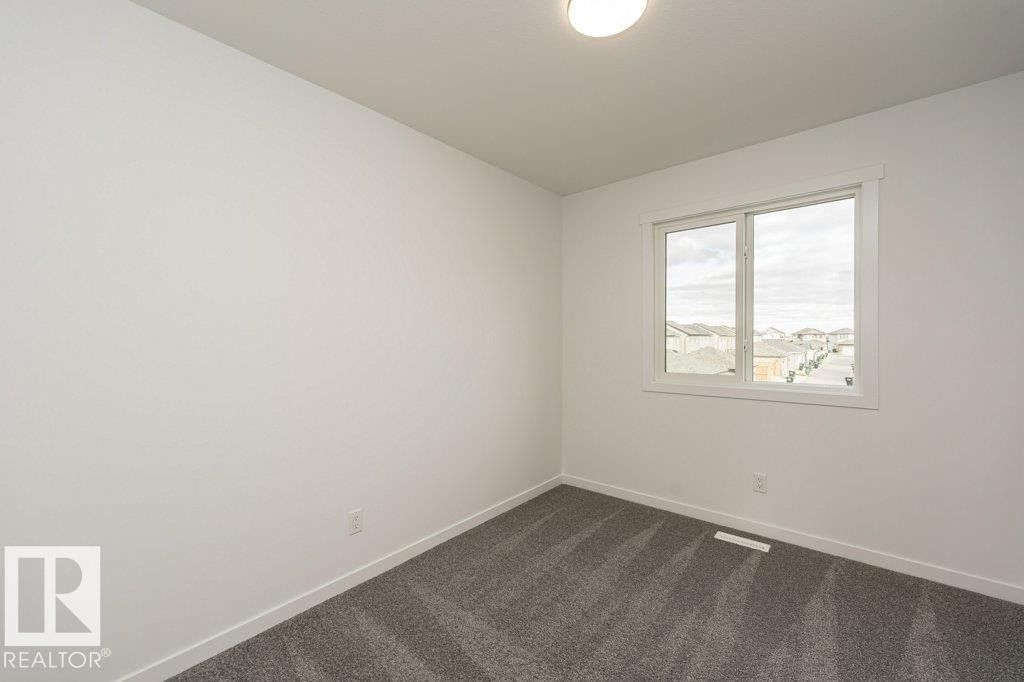 335 Edgemont Drive, Edmonton, AB - Indoor Photo Showing Other Room