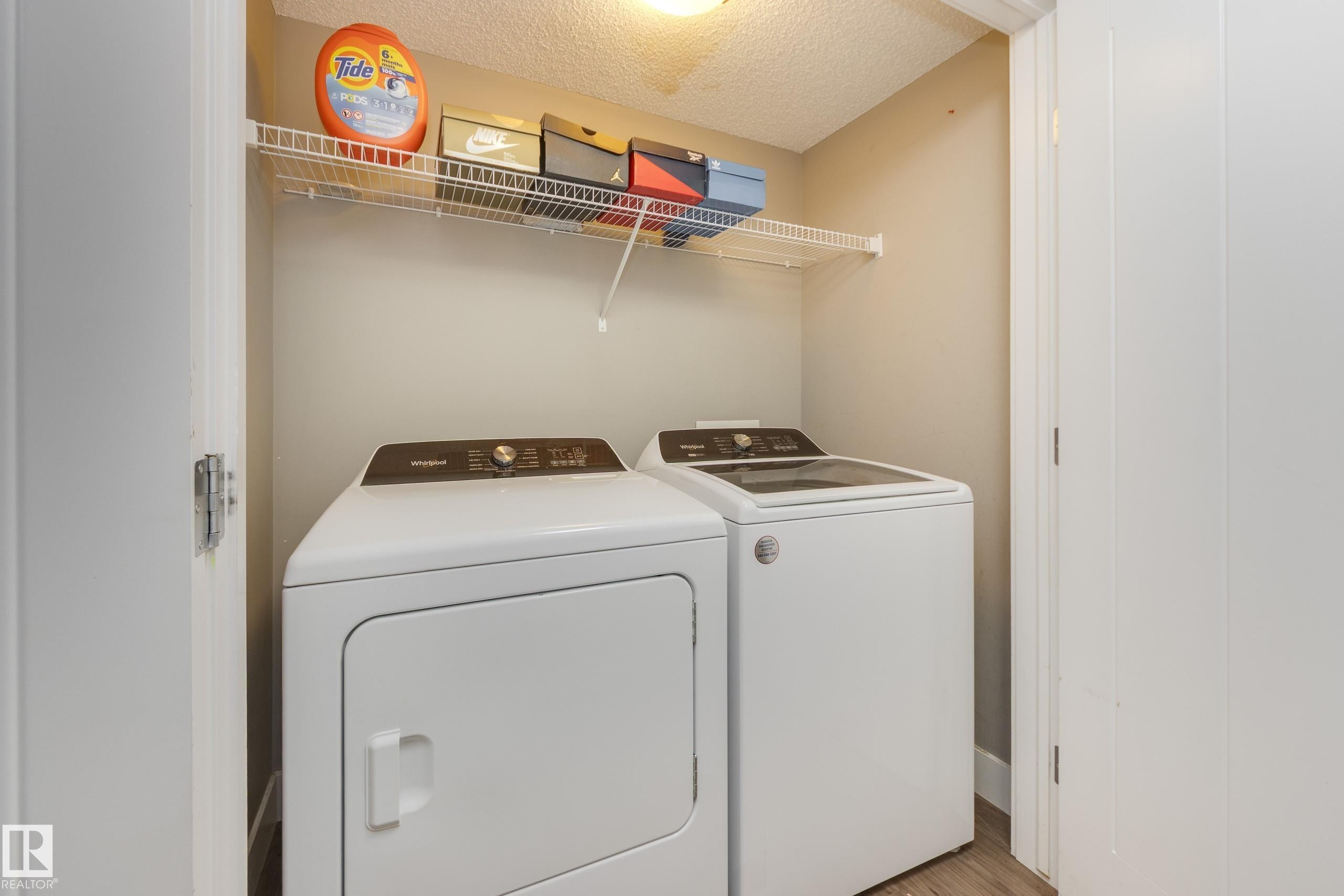 39 415 Clareview Road, Edmonton, AB - Indoor Photo Showing Laundry Room