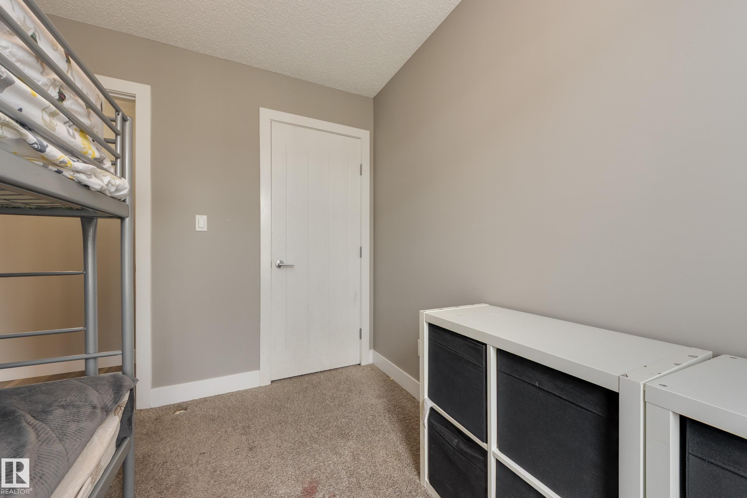 39 415 Clareview Road, Edmonton, AB - Indoor Photo Showing Other Room