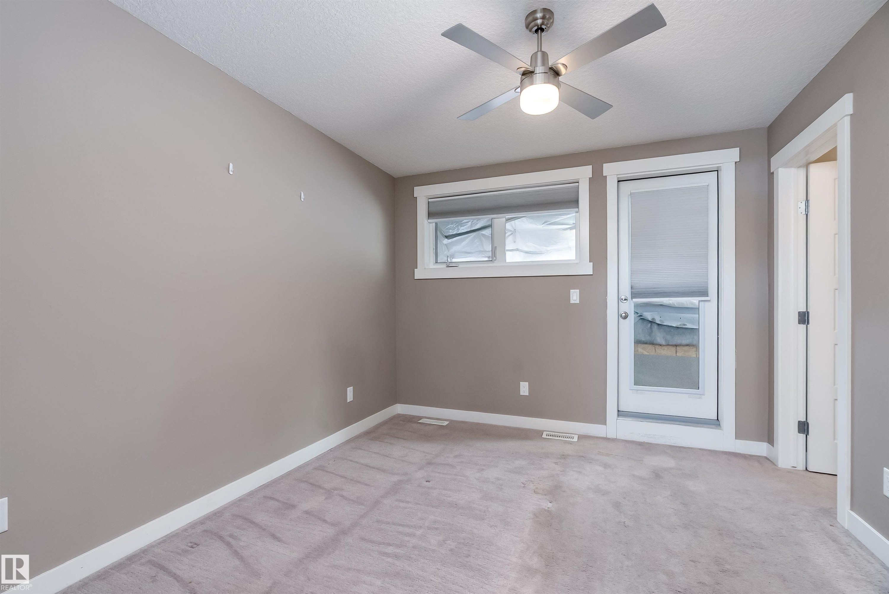 131 401 Southfork Drive, Leduc, AB - Indoor Photo Showing Other Room