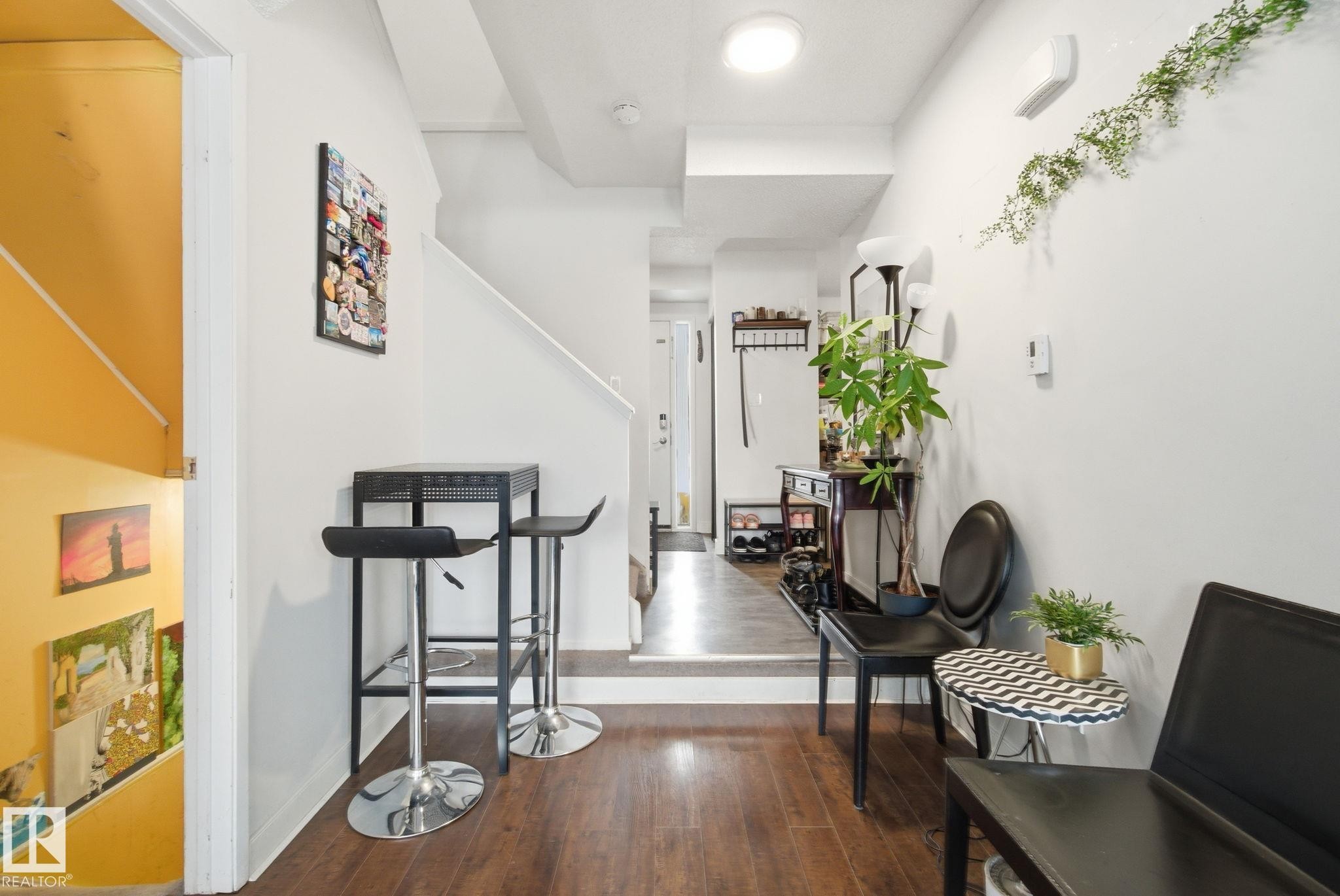 614 Saddleback Road, Edmonton, AB - Indoor Photo Showing Other Room