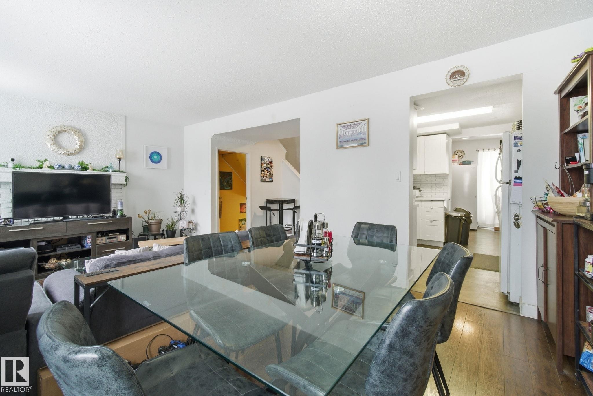 614 Saddleback Road, Edmonton, AB - Indoor Photo Showing Dining Room