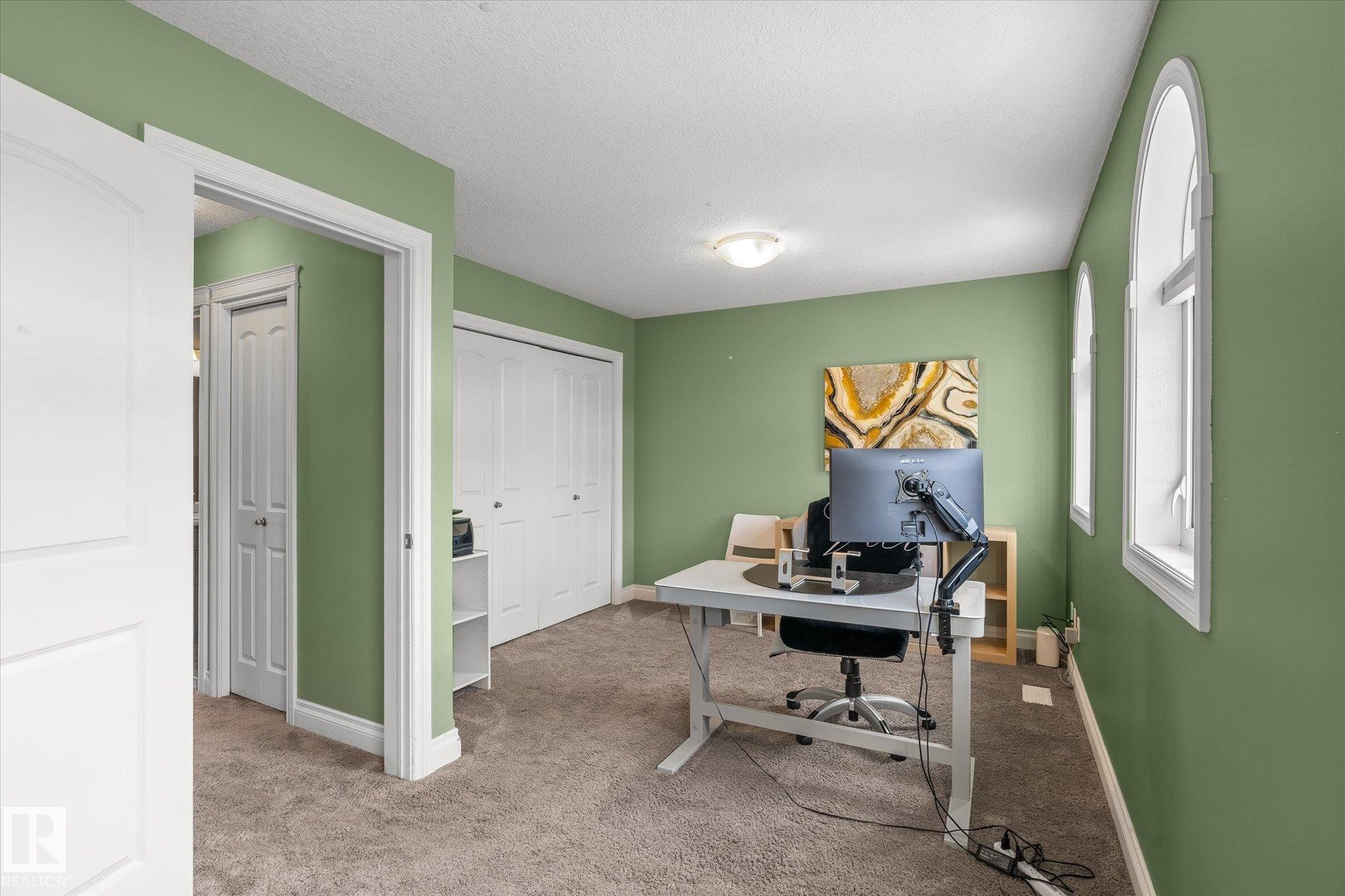 4929 Terwillegar Common, Edmonton, AB - Indoor Photo Showing Office