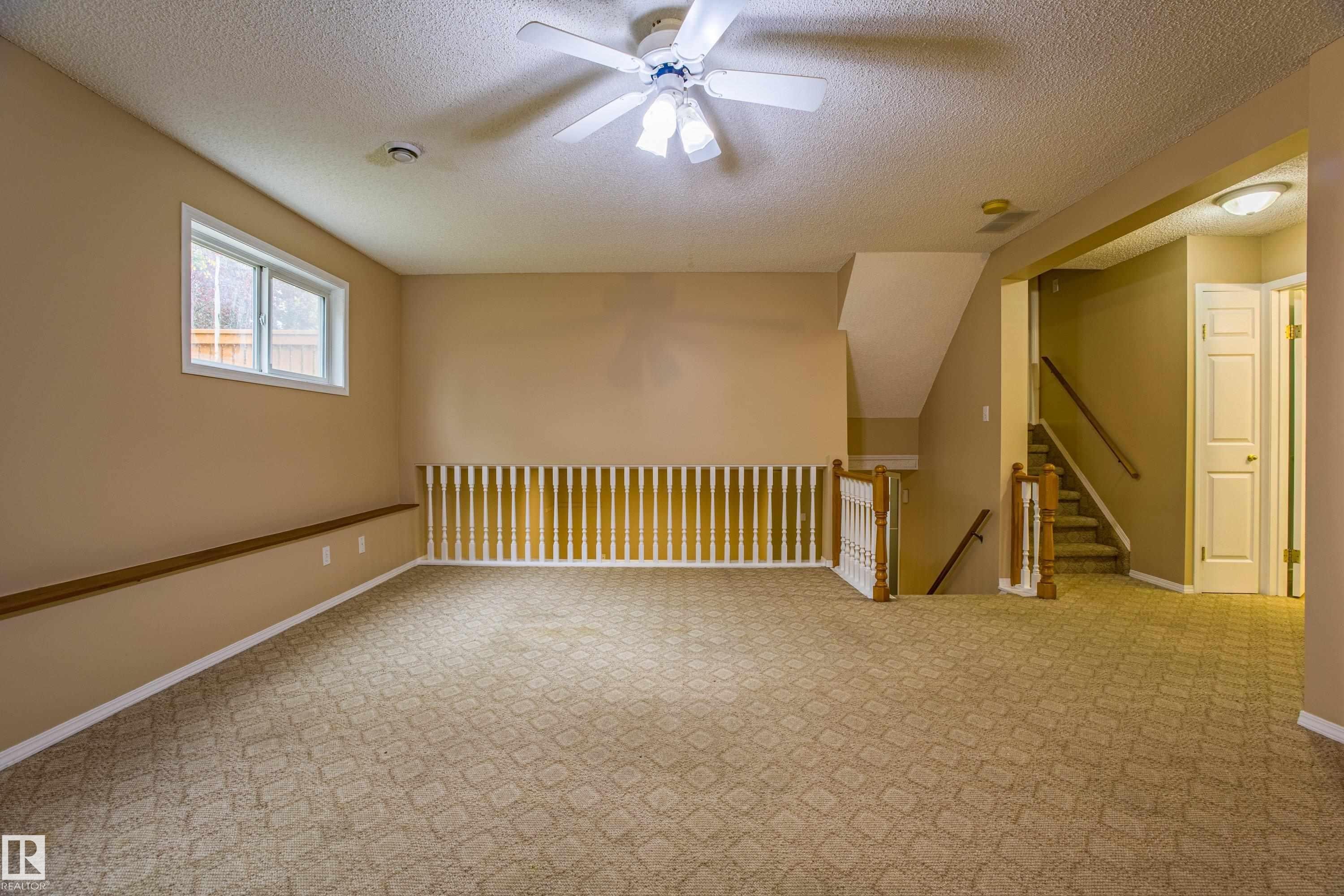 3835 47 Street, Edmonton, AB - Indoor Photo Showing Other Room
