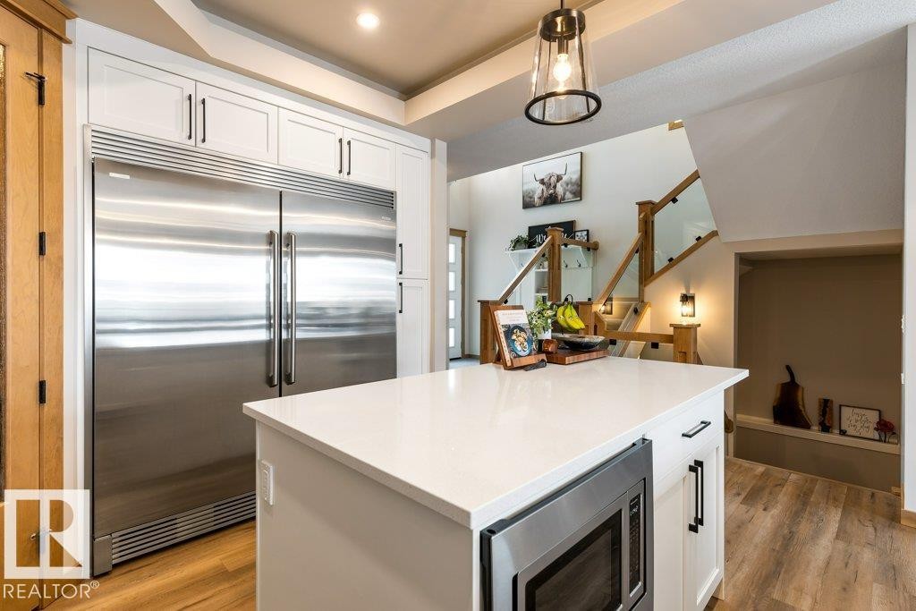 19 Riviere Terrace, St. Albert, AB - Indoor Photo Showing Kitchen
