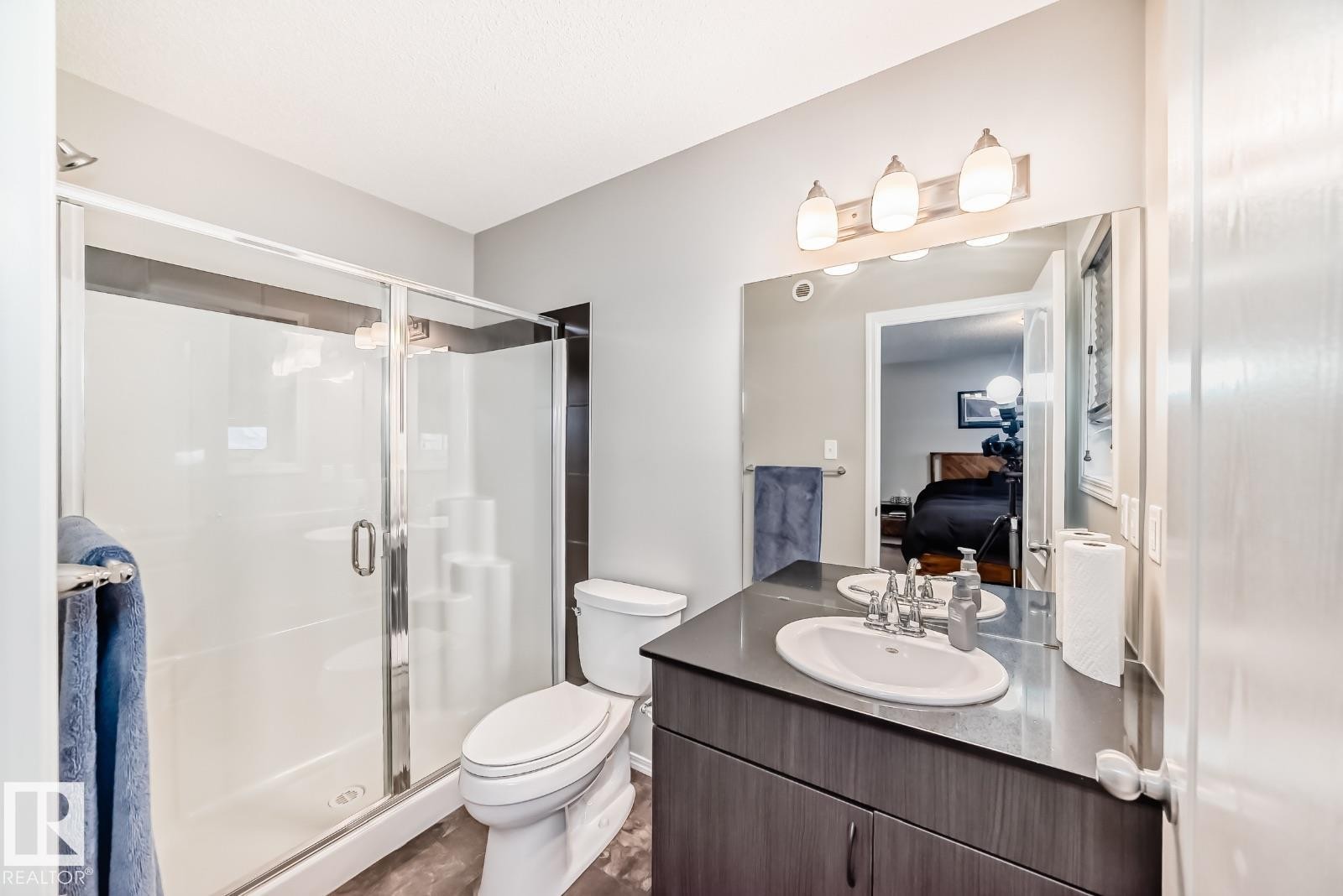 Full bathroom with vanity, a shower stall, and ensuite bathroom - 2823 Duke Crescent, Edmonton, AB - Indoor Photo Showing Bathroom