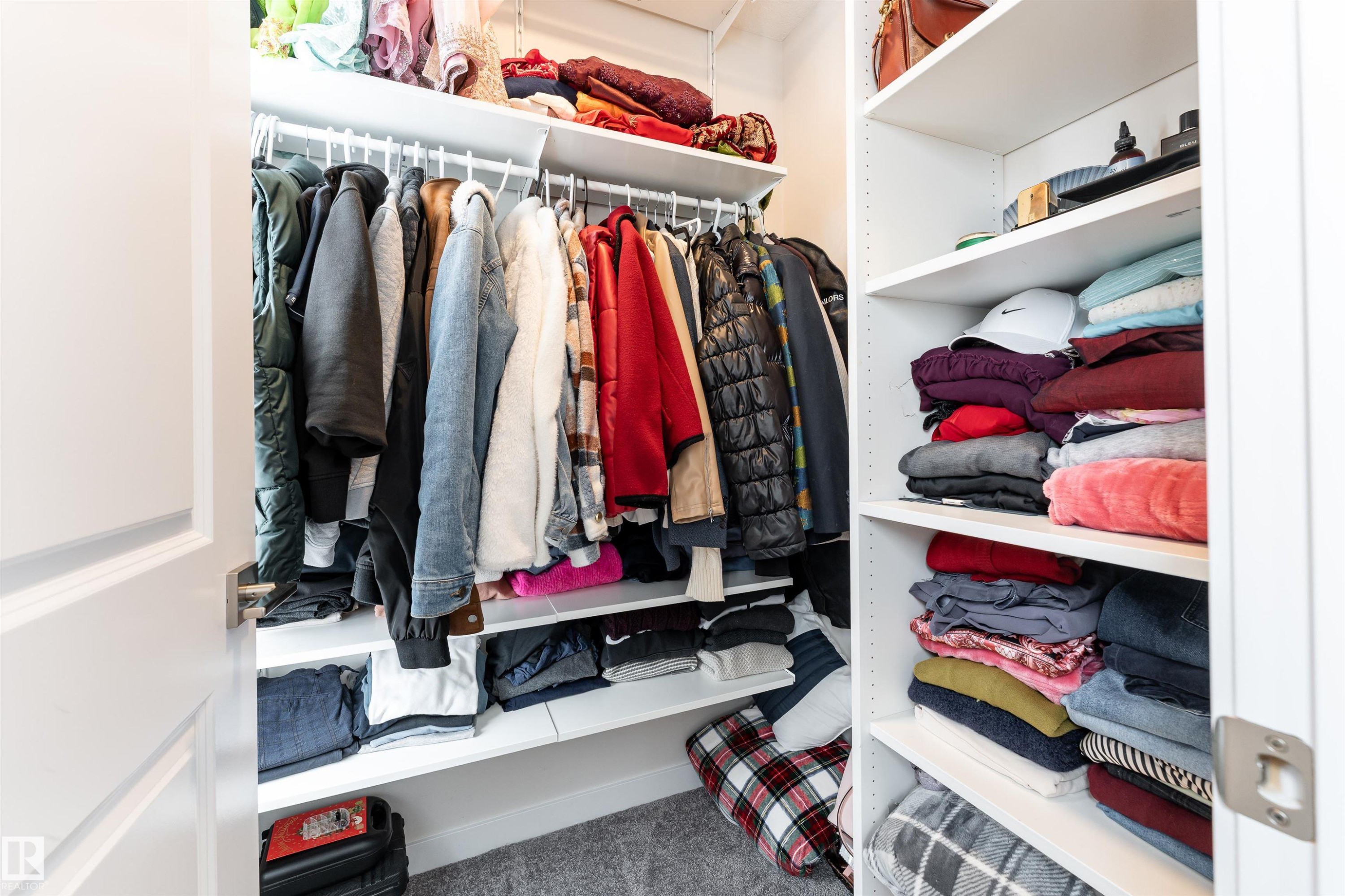 2120 Muckleplum Crescent, Edmonton, AB - Indoor With Storage