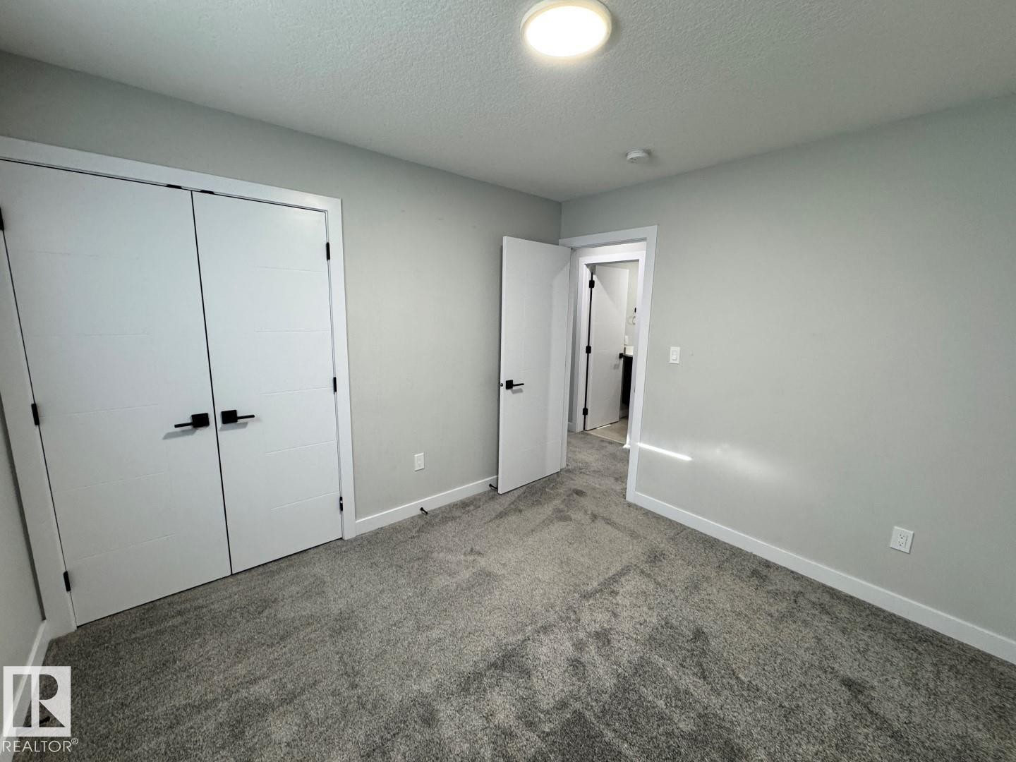 5321 Kimball Place, Edmonton, AB - Indoor Photo Showing Other Room