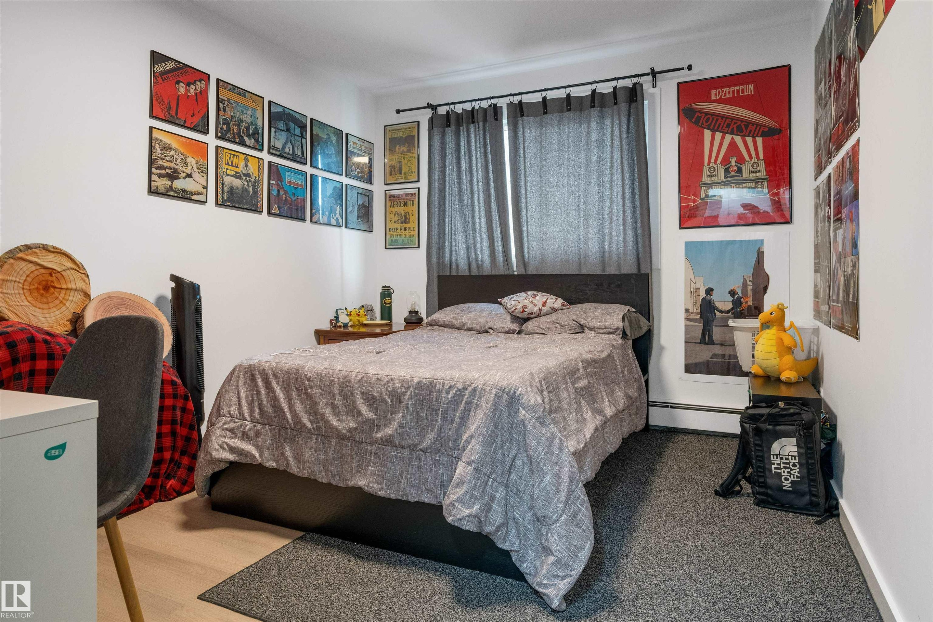 10619 64 Avenue, Edmonton, AB - Indoor Photo Showing Bedroom