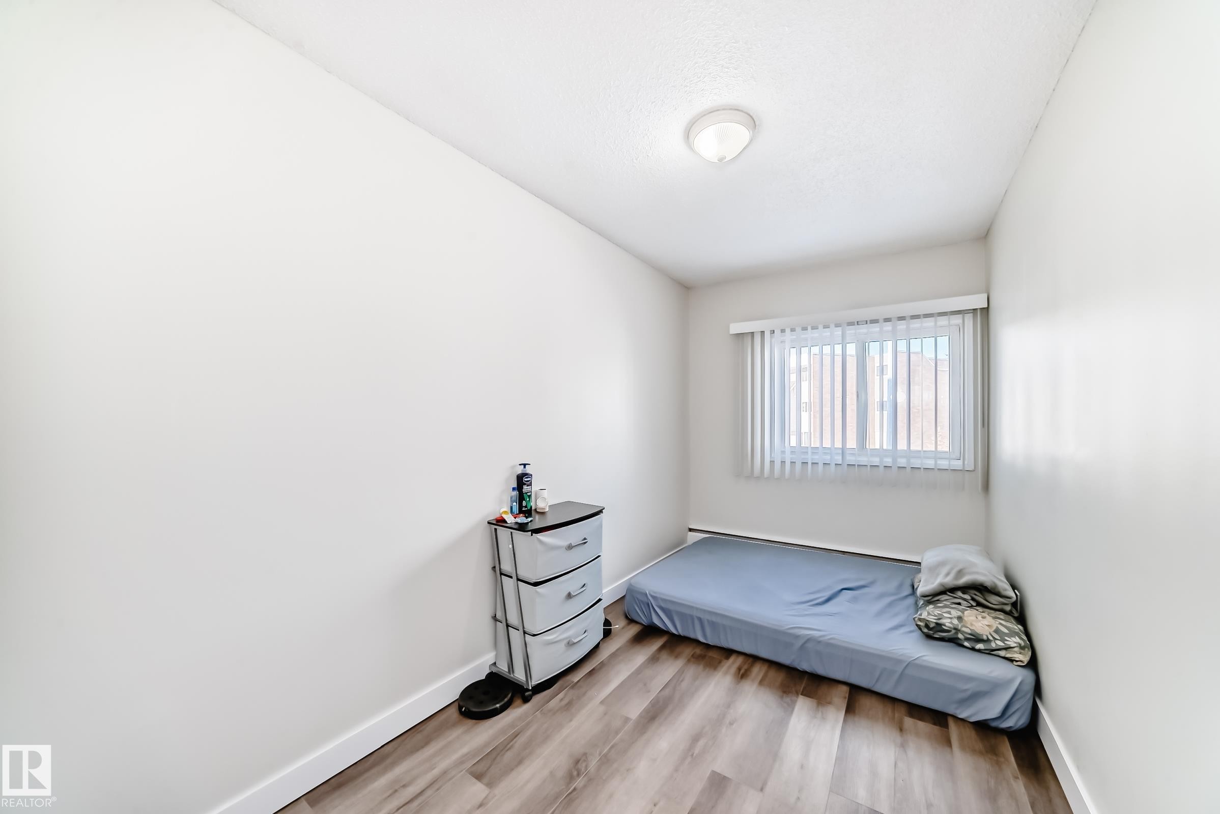 306 2908 116A Avenue, Edmonton, AB - Indoor Photo Showing Other Room