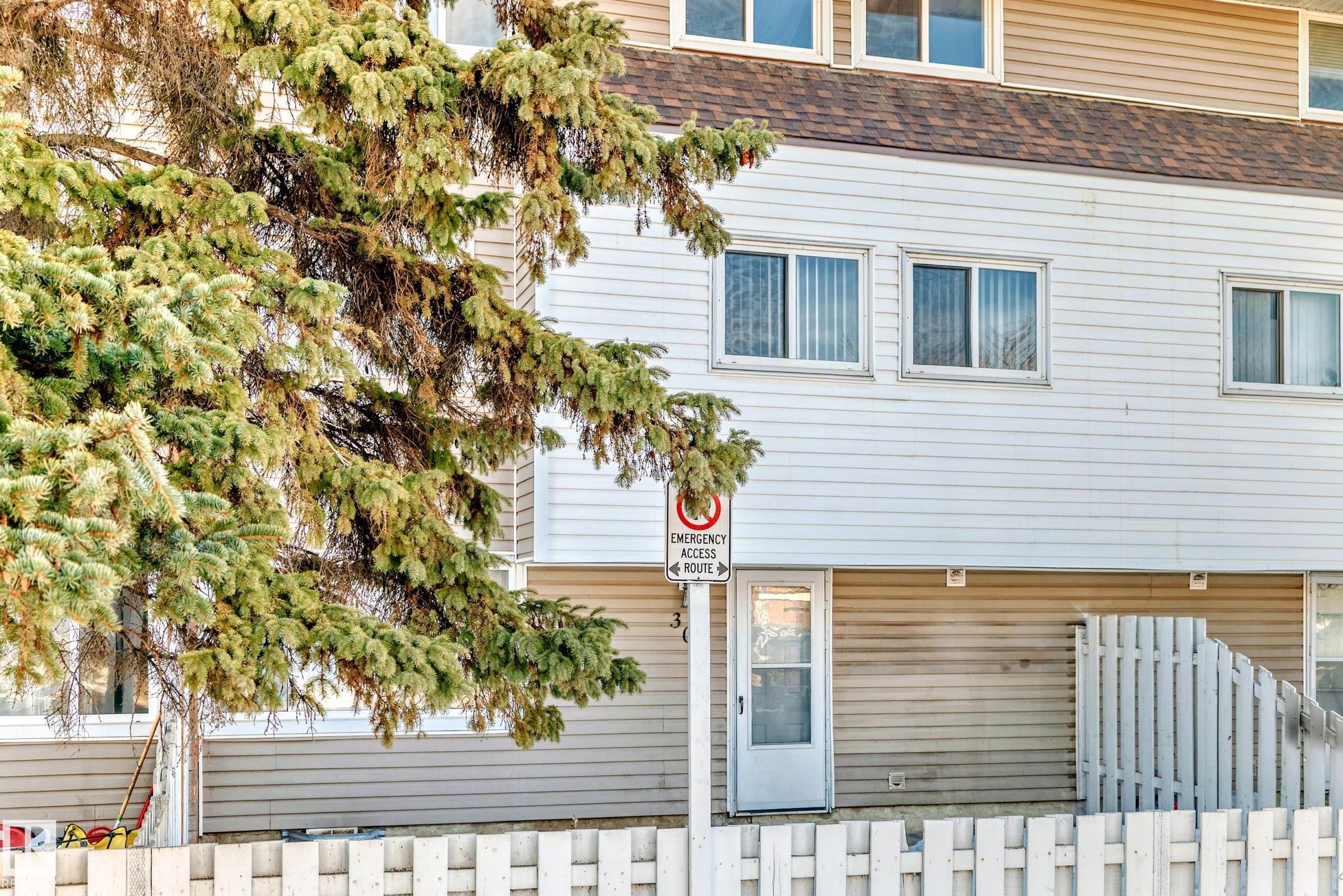 306 2908 116A Avenue, Edmonton, AB - Outdoor