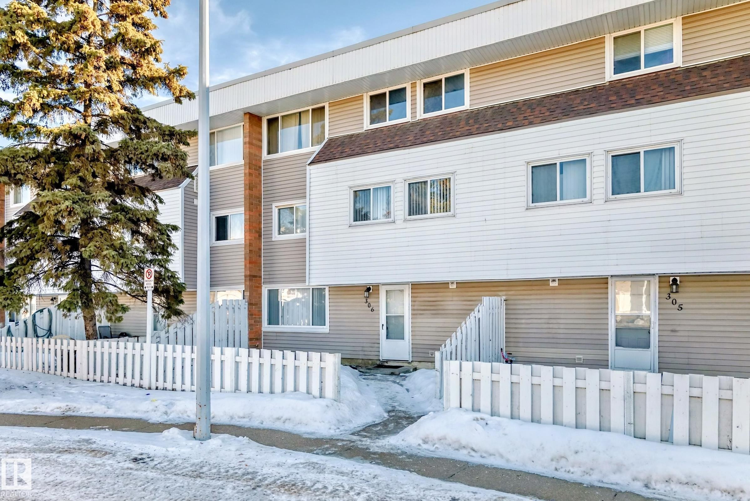 306 2908 116A Avenue, Edmonton, AB - Outdoor With Facade