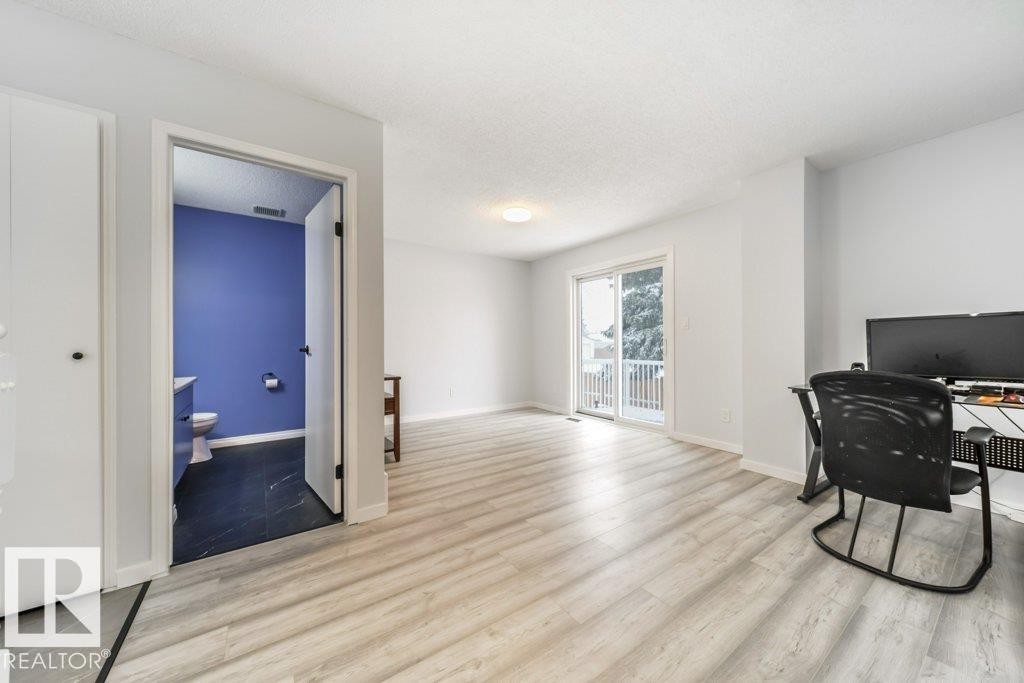 1877 Mill Woods Road E, Edmonton, AB - Indoor Photo Showing Office