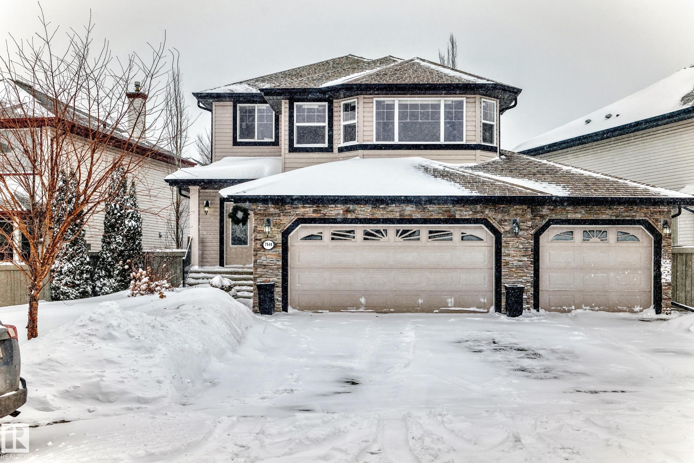 7548 Speaker Way Nw, Edmonton, AB - Outdoor