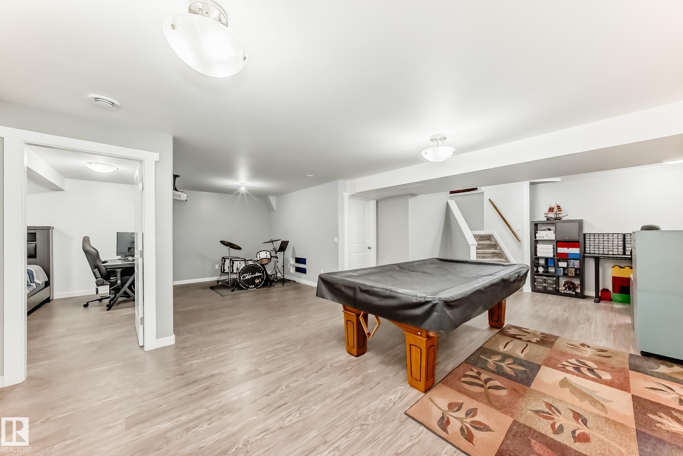 7548 Speaker Way Nw, Edmonton, AB - Indoor Photo Showing Other Room
