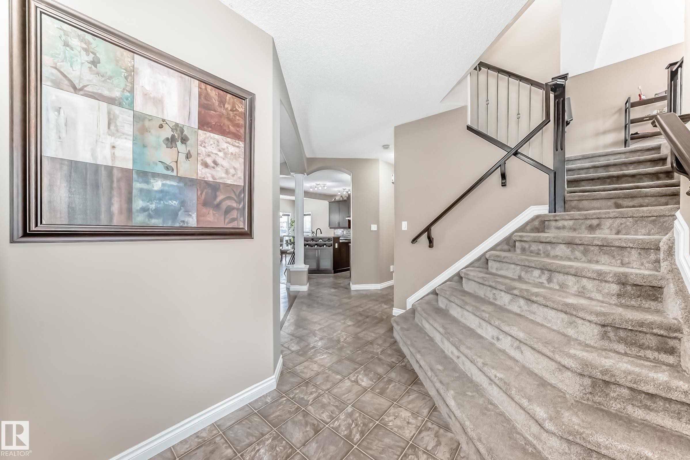 7548 Speaker Way Nw, Edmonton, AB - Indoor Photo Showing Other Room