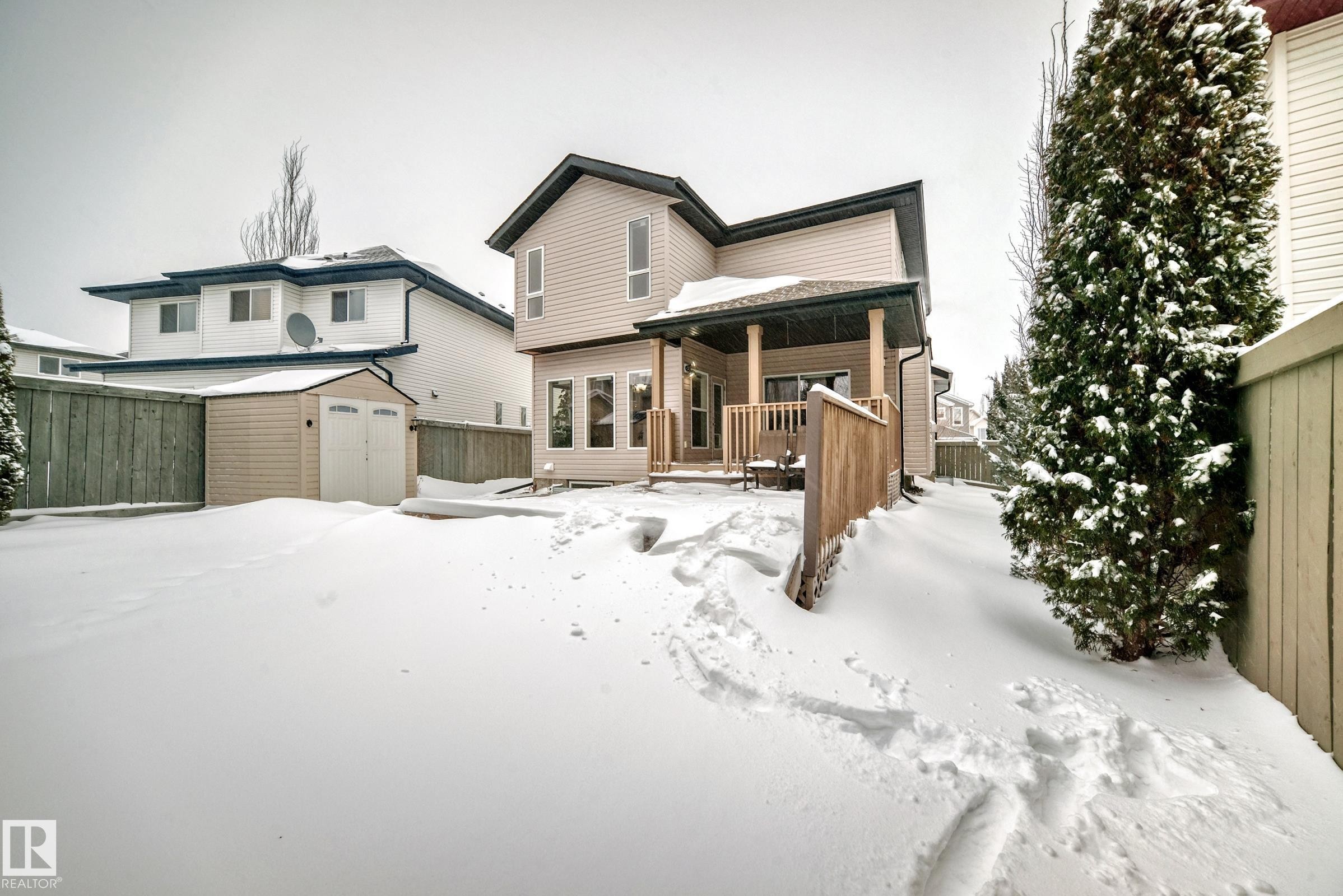 7548 Speaker Way Nw, Edmonton, AB - Outdoor