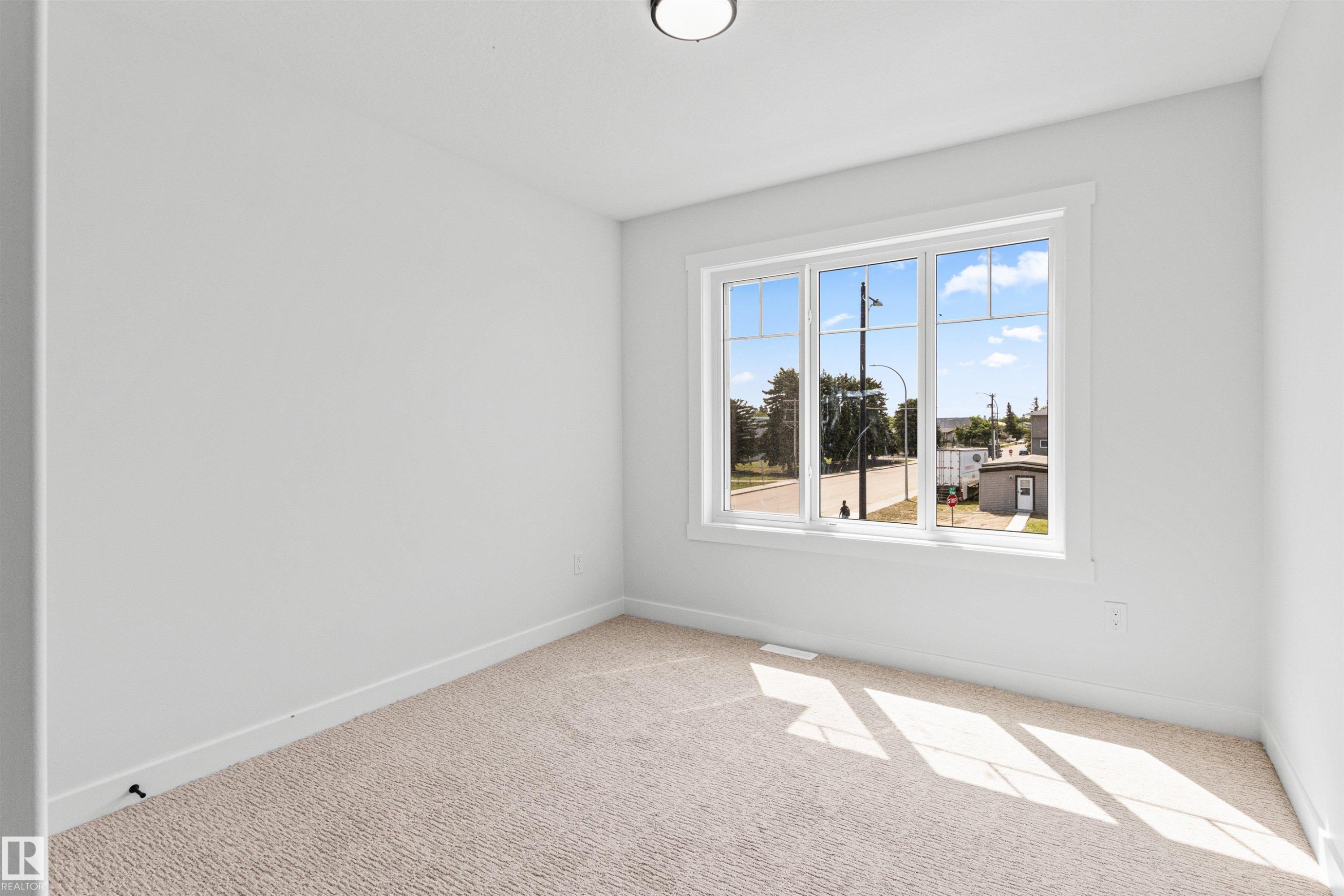 5002 53 Ave, Calmar, AB - Indoor Photo Showing Other Room