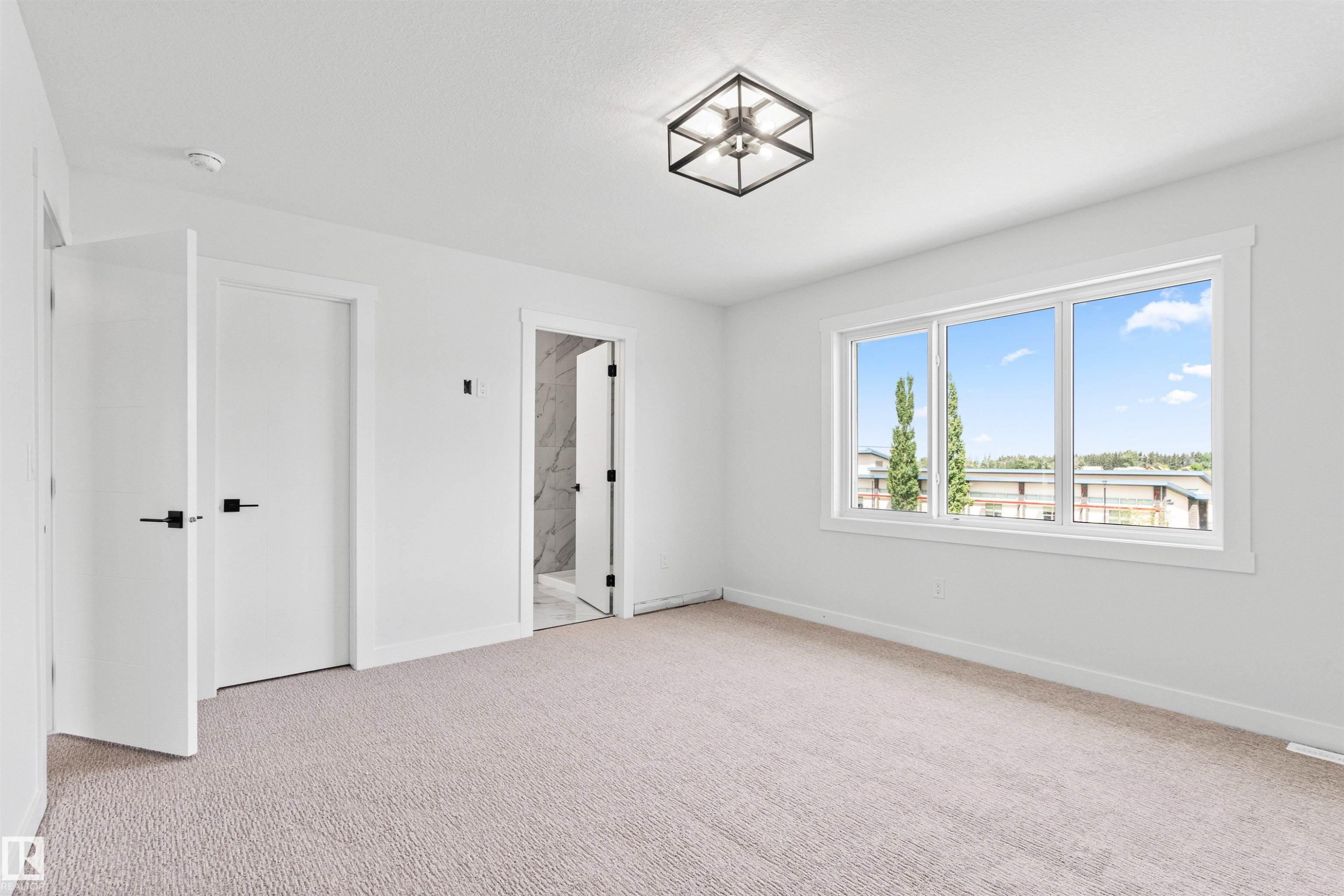 5002 53 Ave, Calmar, AB - Indoor Photo Showing Other Room