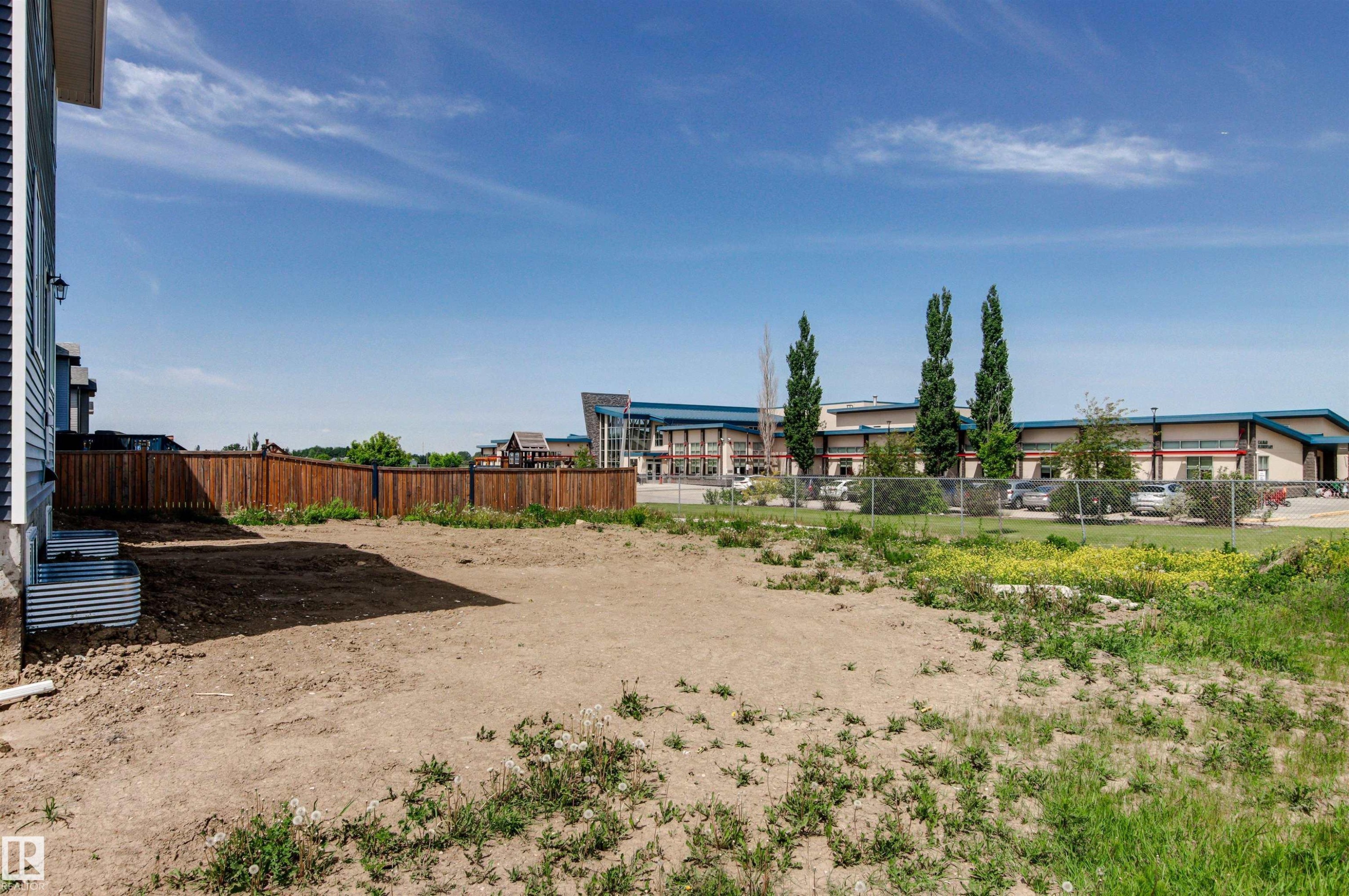 5002 53 Ave, Calmar, AB - Outdoor