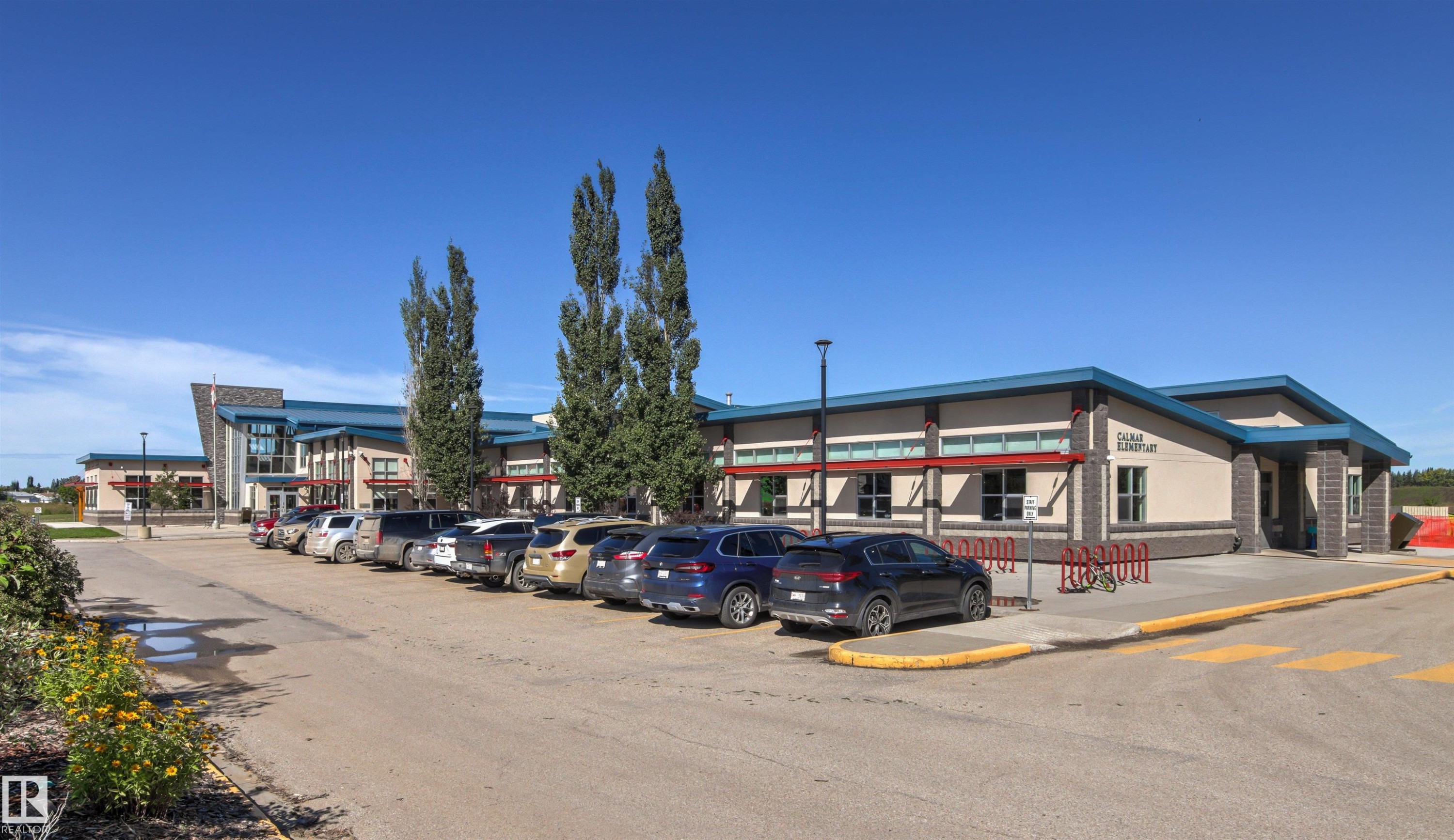 5002 53 Ave, Calmar, AB - Outdoor