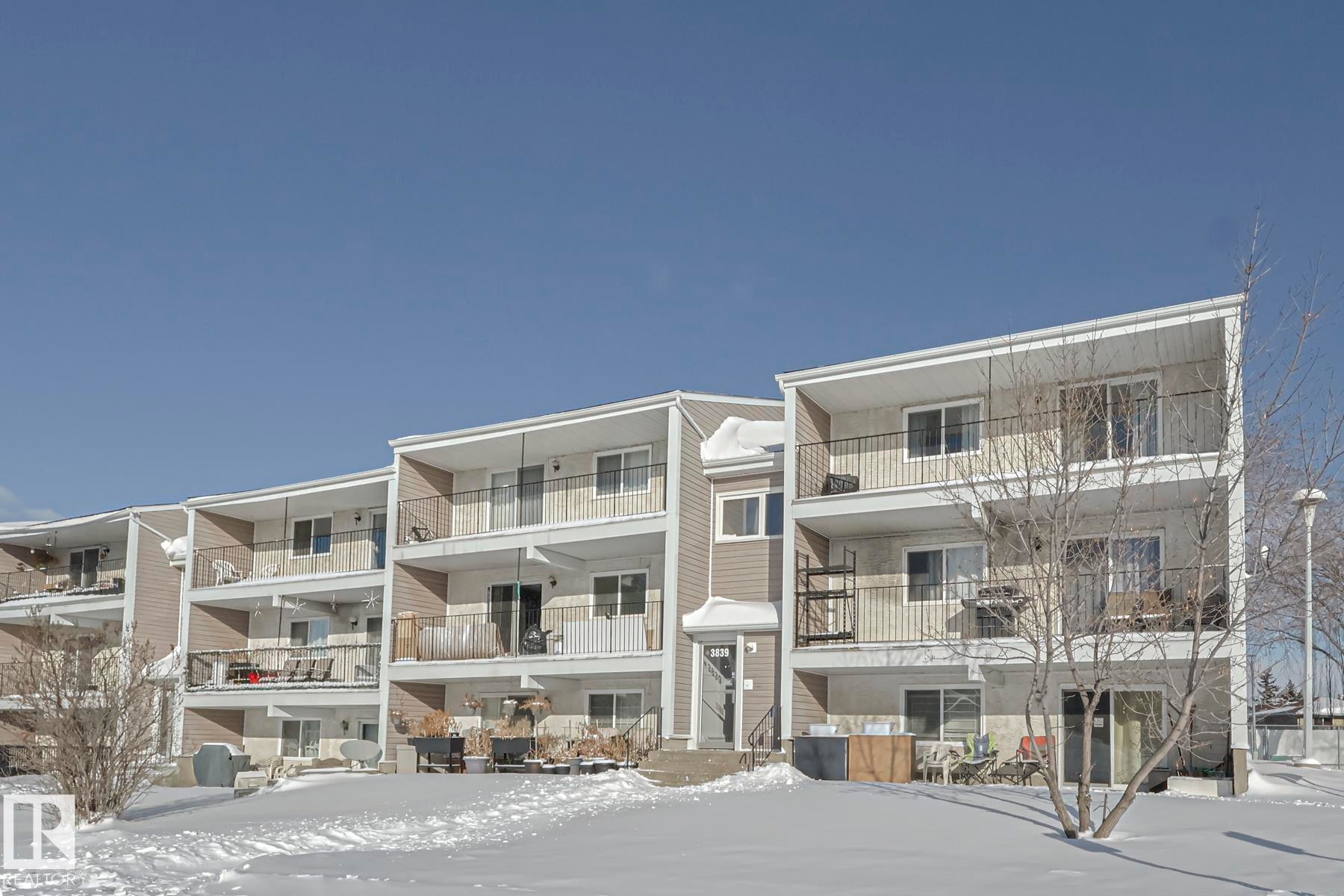 6 3839 76 Street, Edmonton, AB - Outdoor With Balcony With Facade