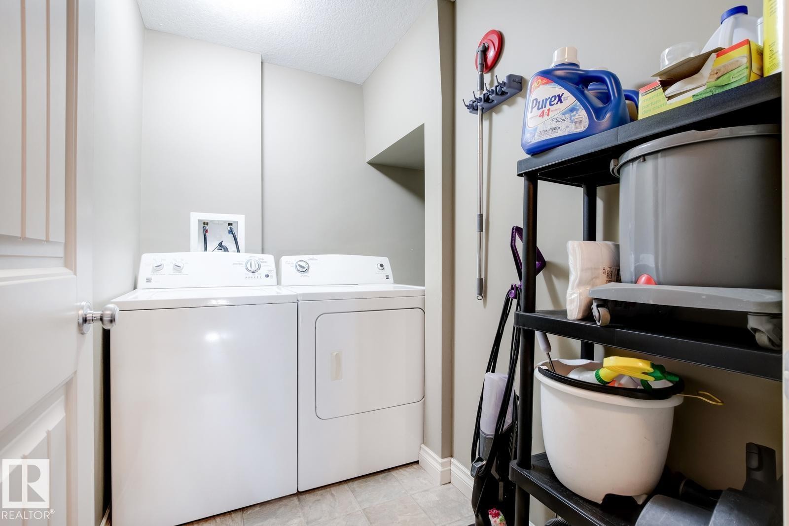 50 Meridian Loop, Stony Plain, AB - Indoor Photo Showing Laundry Room