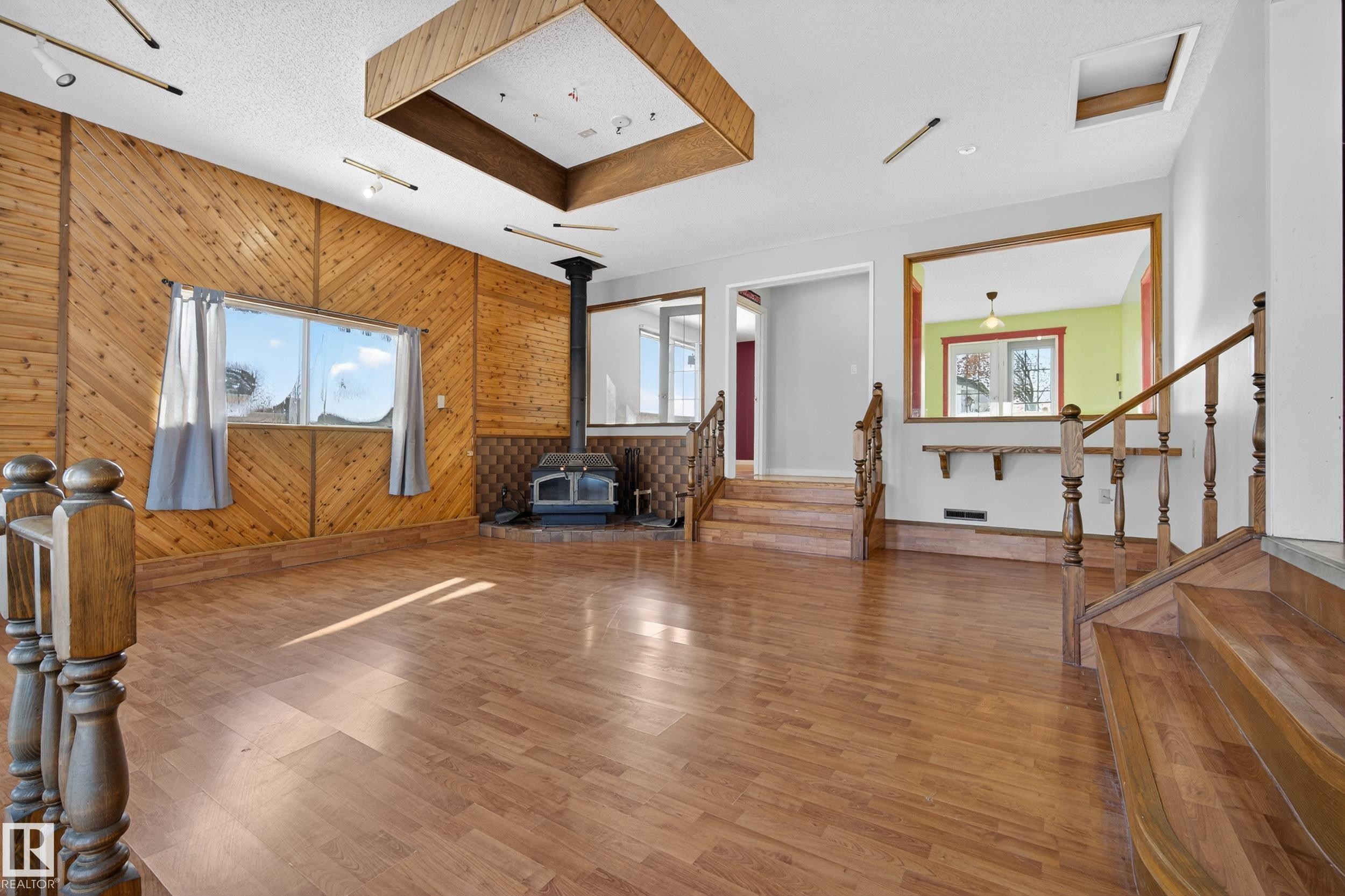 3801 33 Avenue, Leduc, AB - Indoor With Fireplace
